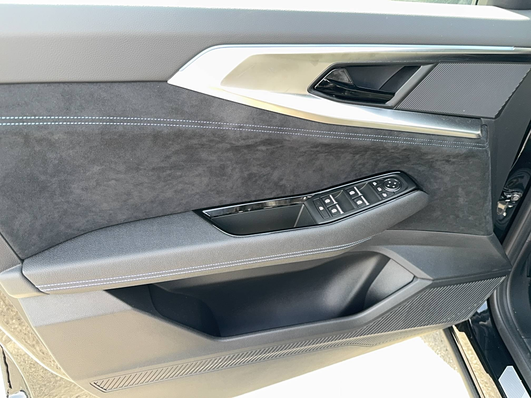 Vente en ligne Renault Austral  full hybrid E-Tech 200 ch au prix de 43 690 €