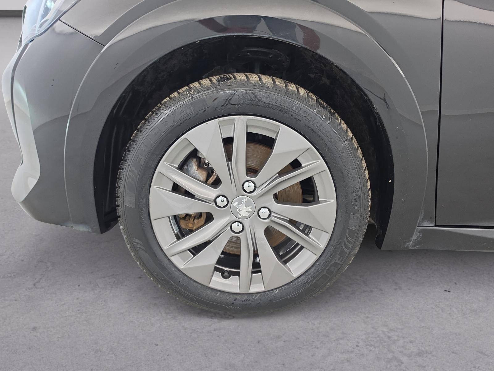 Vente en ligne Peugeot E-208  50 kWh 136ch au prix de 15 900 €