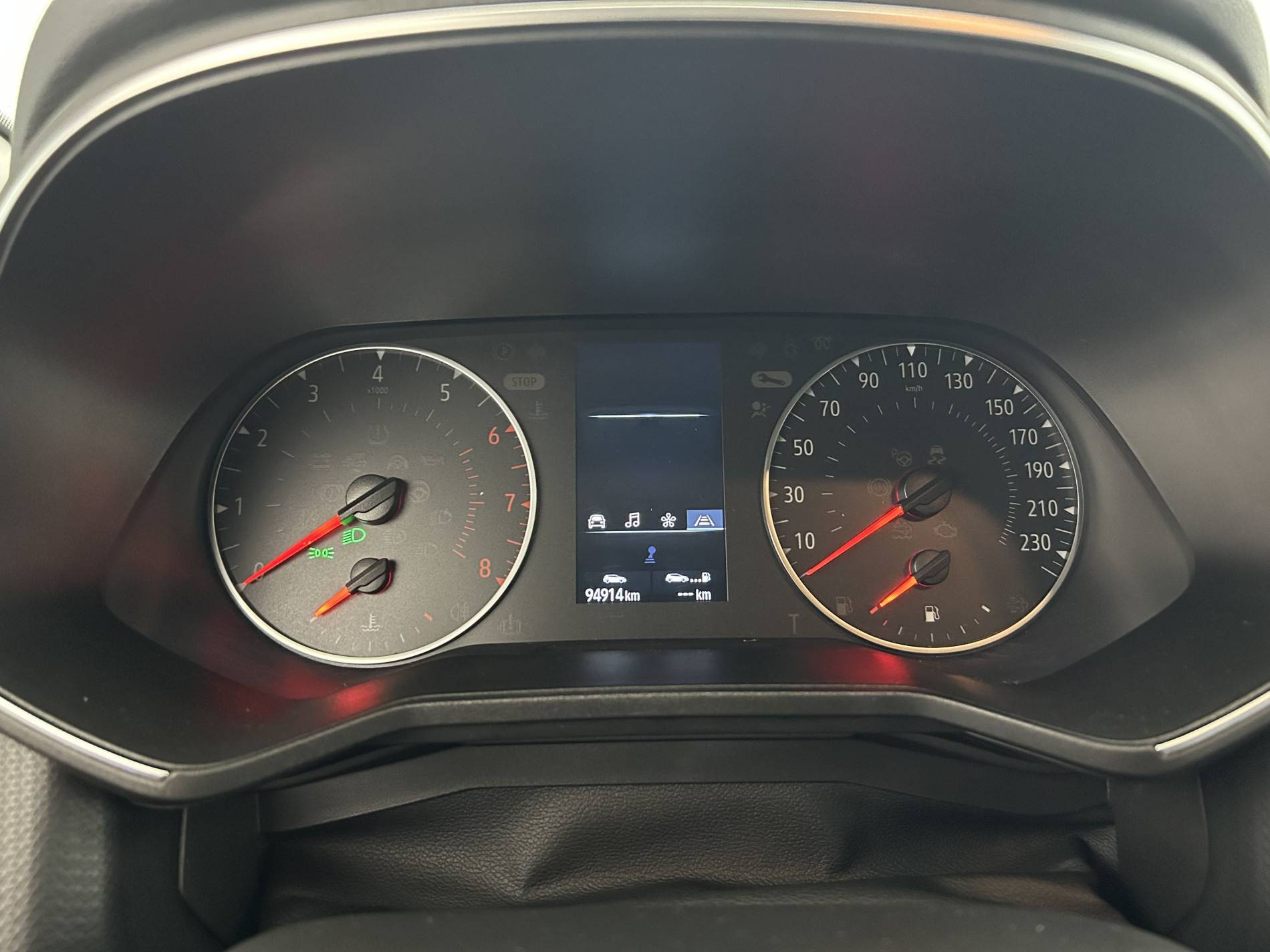 Vente en ligne Renault Clio 5 Clio TCe 100 au prix de 11 490 €