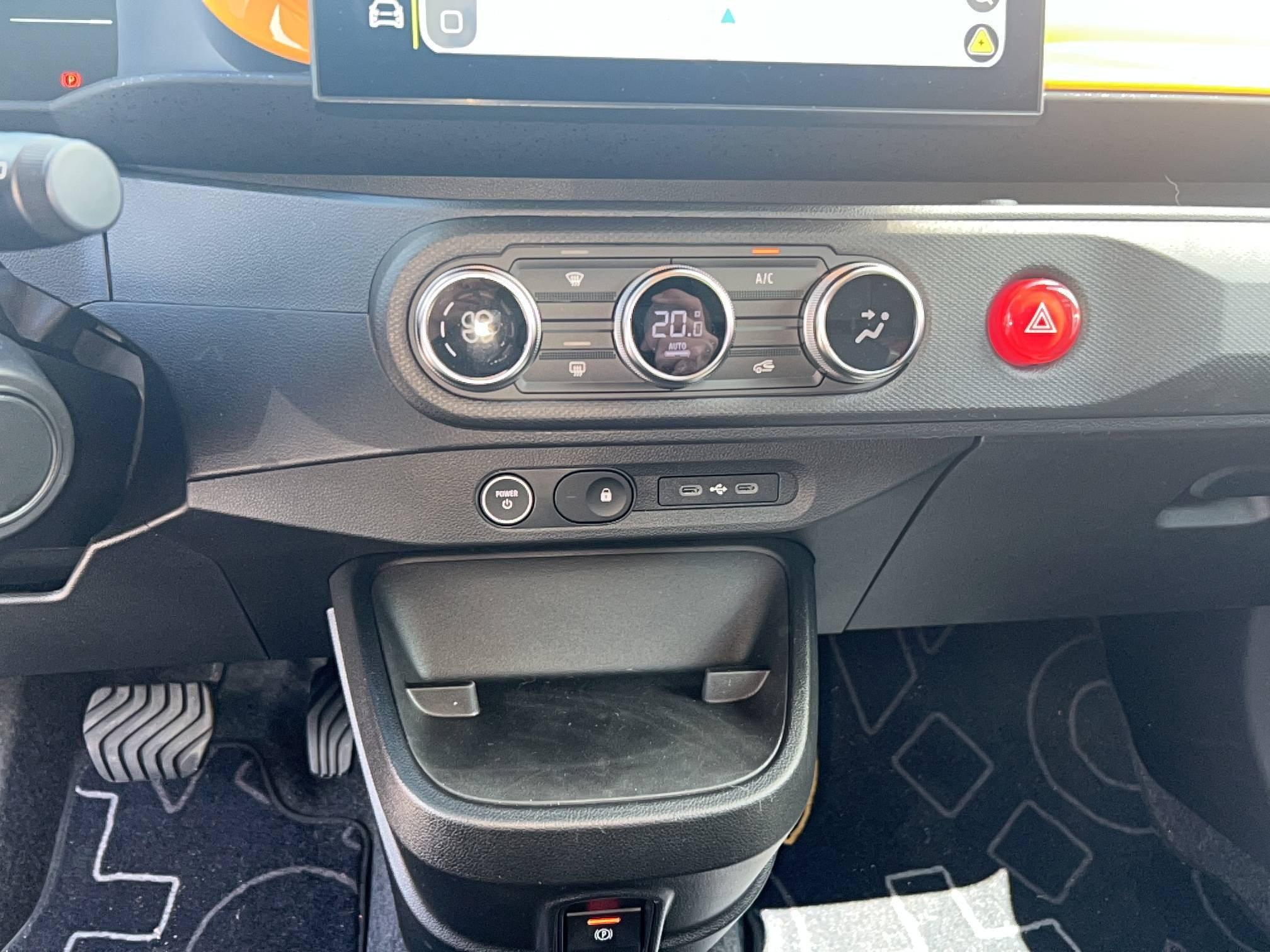 Vente en ligne Renault Twingo Electrique  80 ch autonomie urbaine au prix de 20 290 €