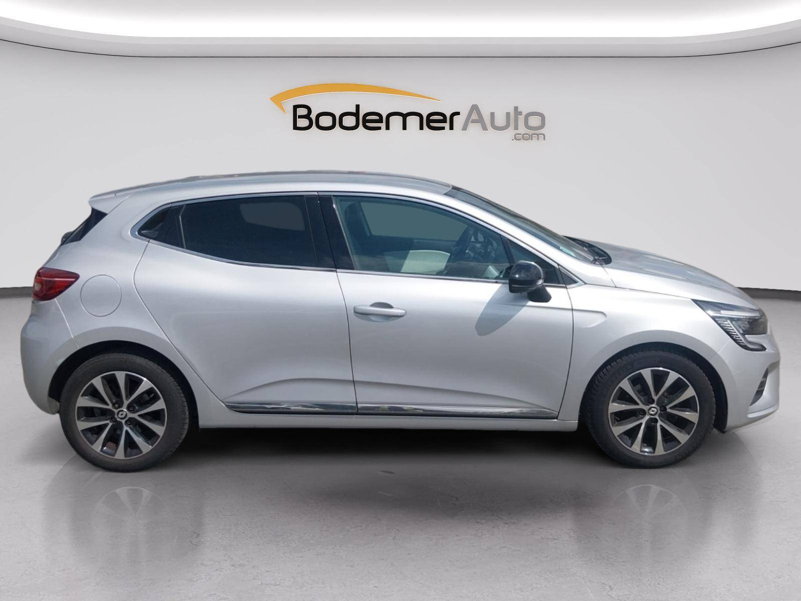 Vente en ligne Renault Clio 5 Clio TCe 90 au prix de 14 490 €