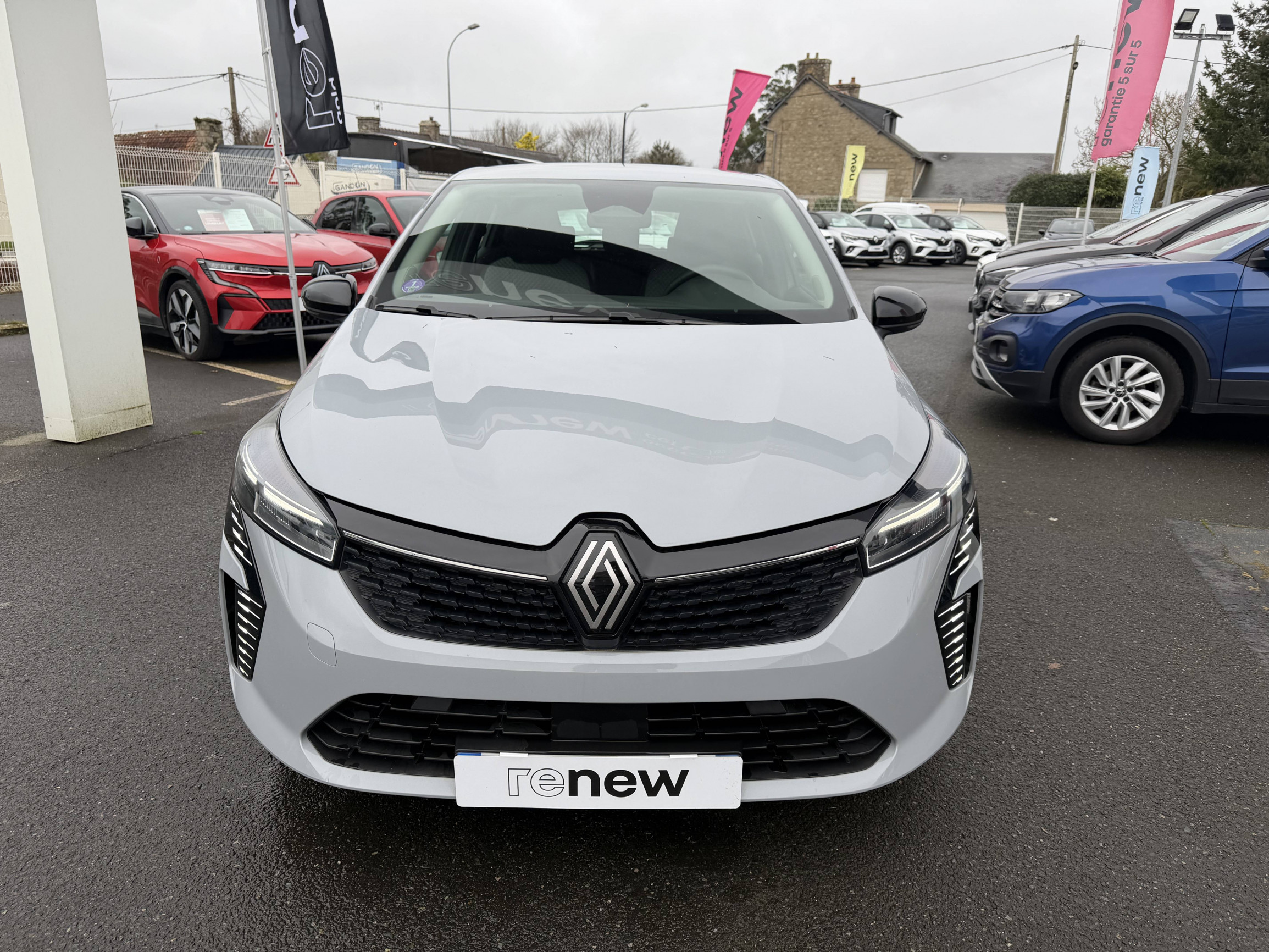 Renault Clio 5 Clio TCe 90 ch GSR2 occasion de 2024 en vente à Lannion