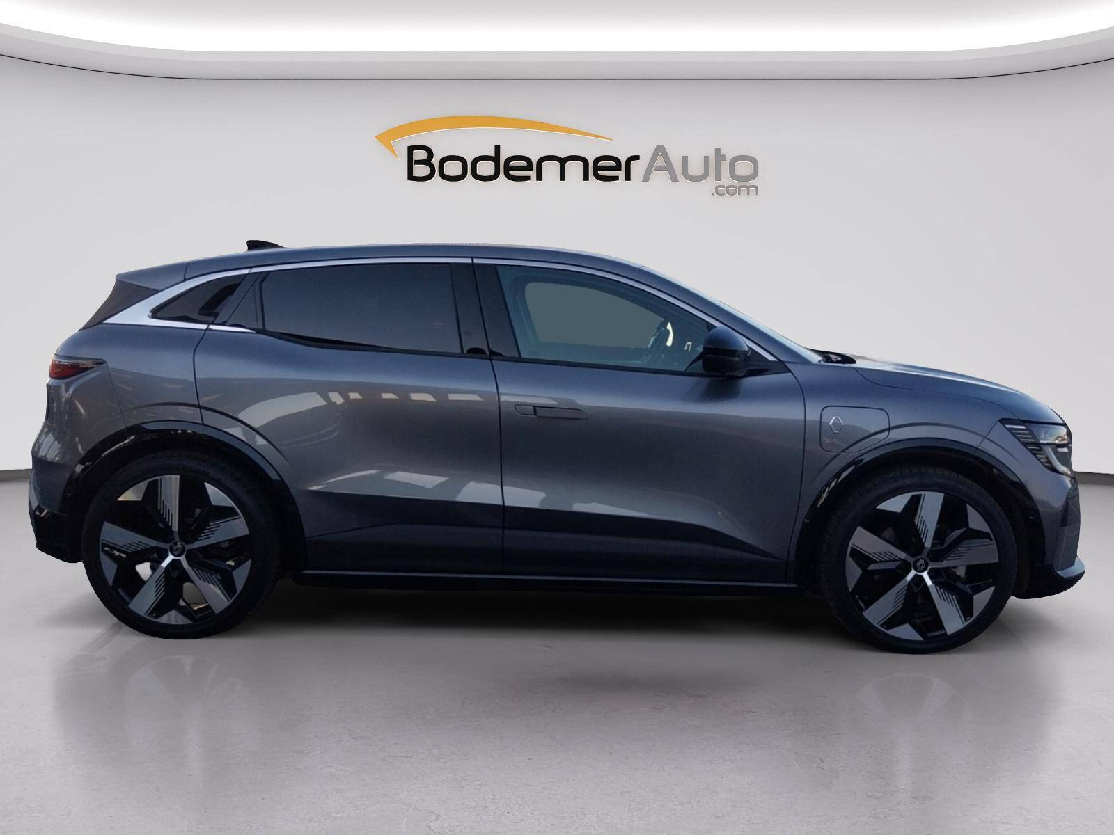 Vente en ligne Renault Megane E-Tech  EV40 130ch standard charge au prix de 18 900 €