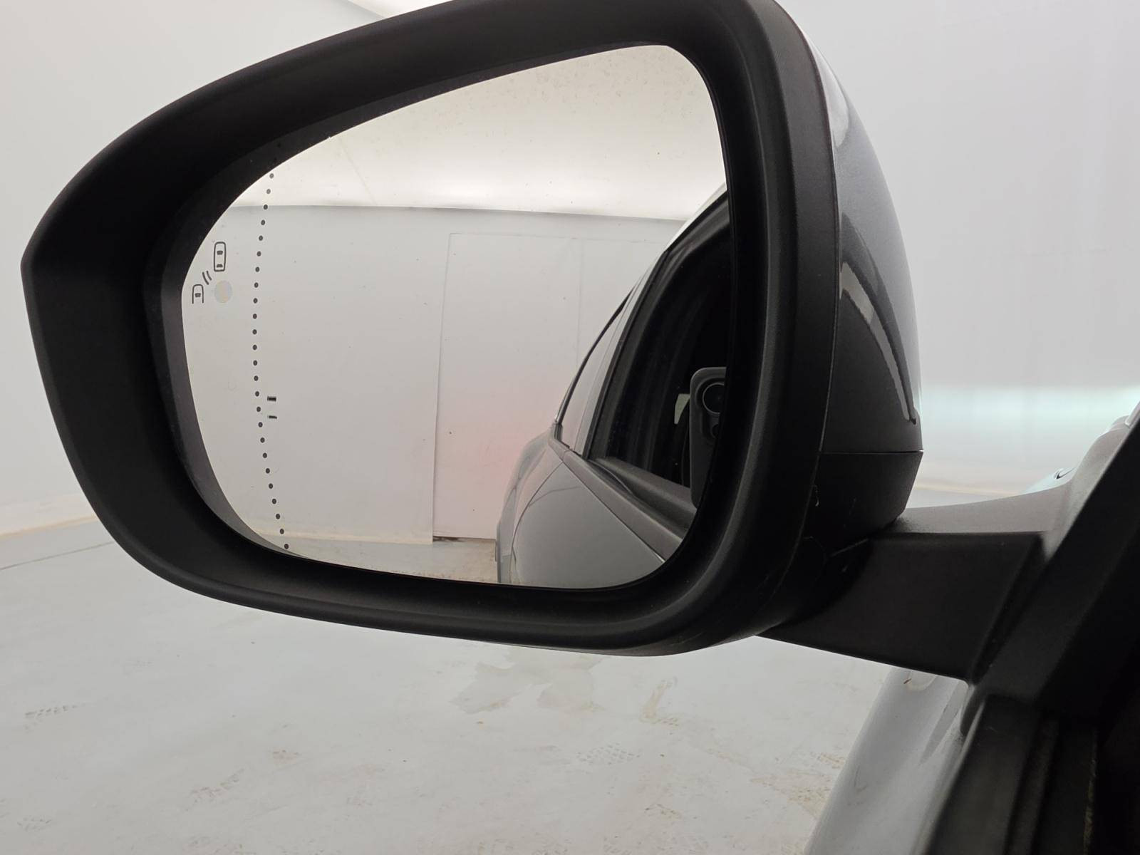 Vente en ligne Renault Megane E-Tech  EV60 220 ch super charge au prix de 25 900 €