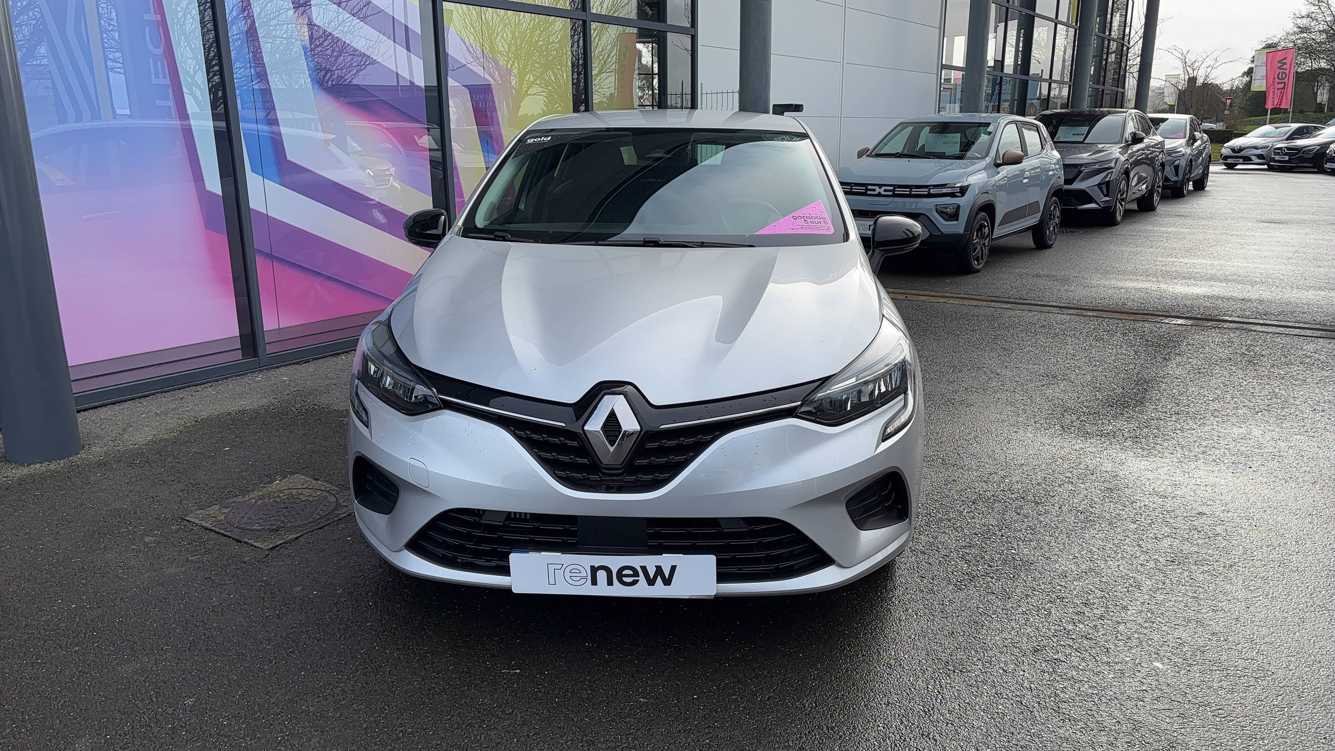 Vente en ligne Renault Clio 5 Clio TCe 90 au prix de 14 790 €