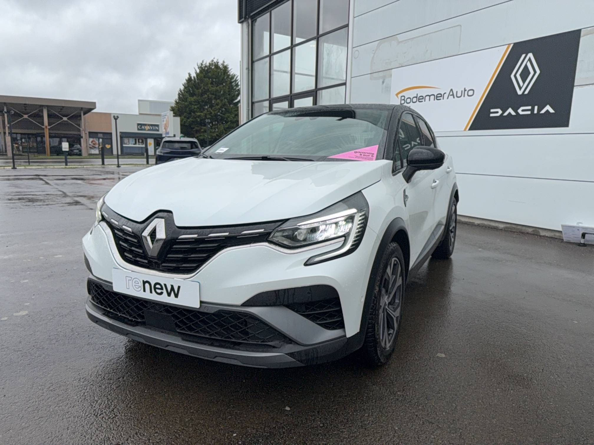 Vente en ligne Renault Captur  TCe 140 EDC - 21B au prix de 19 590 €
