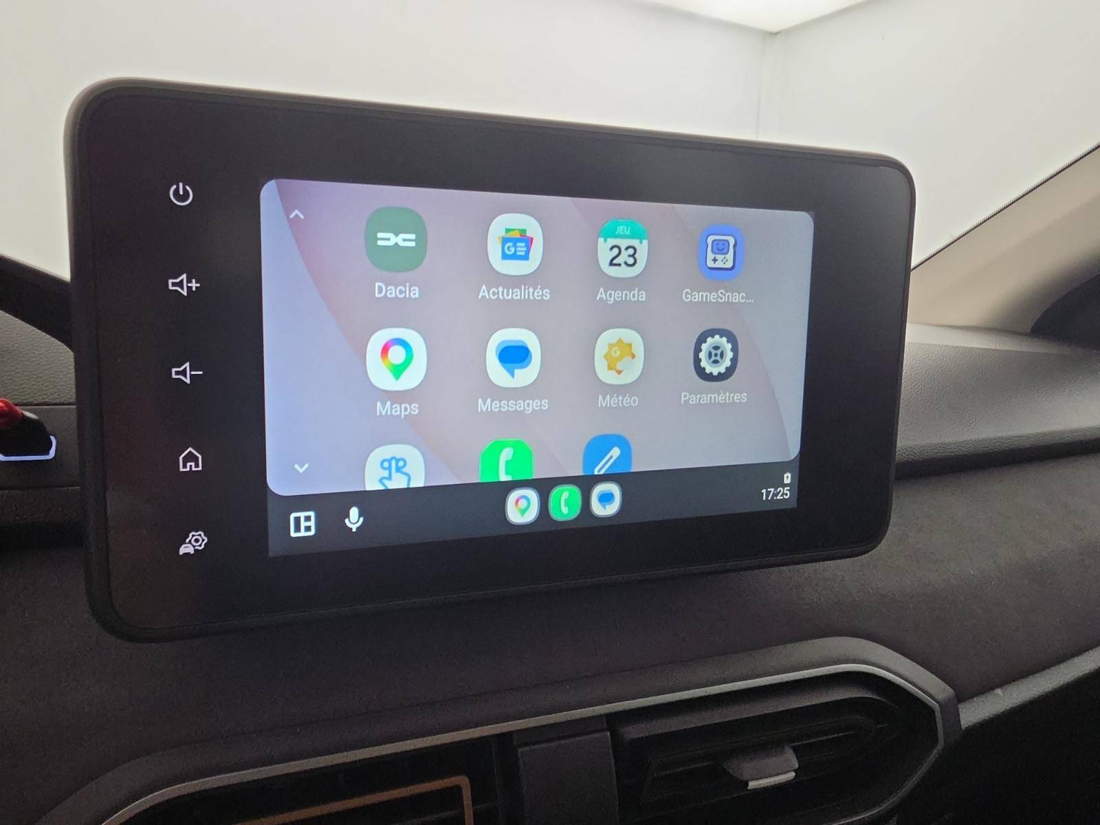 Vente en ligne Dacia Jogger  Hybrid 140 5 places au prix de 22 290 €