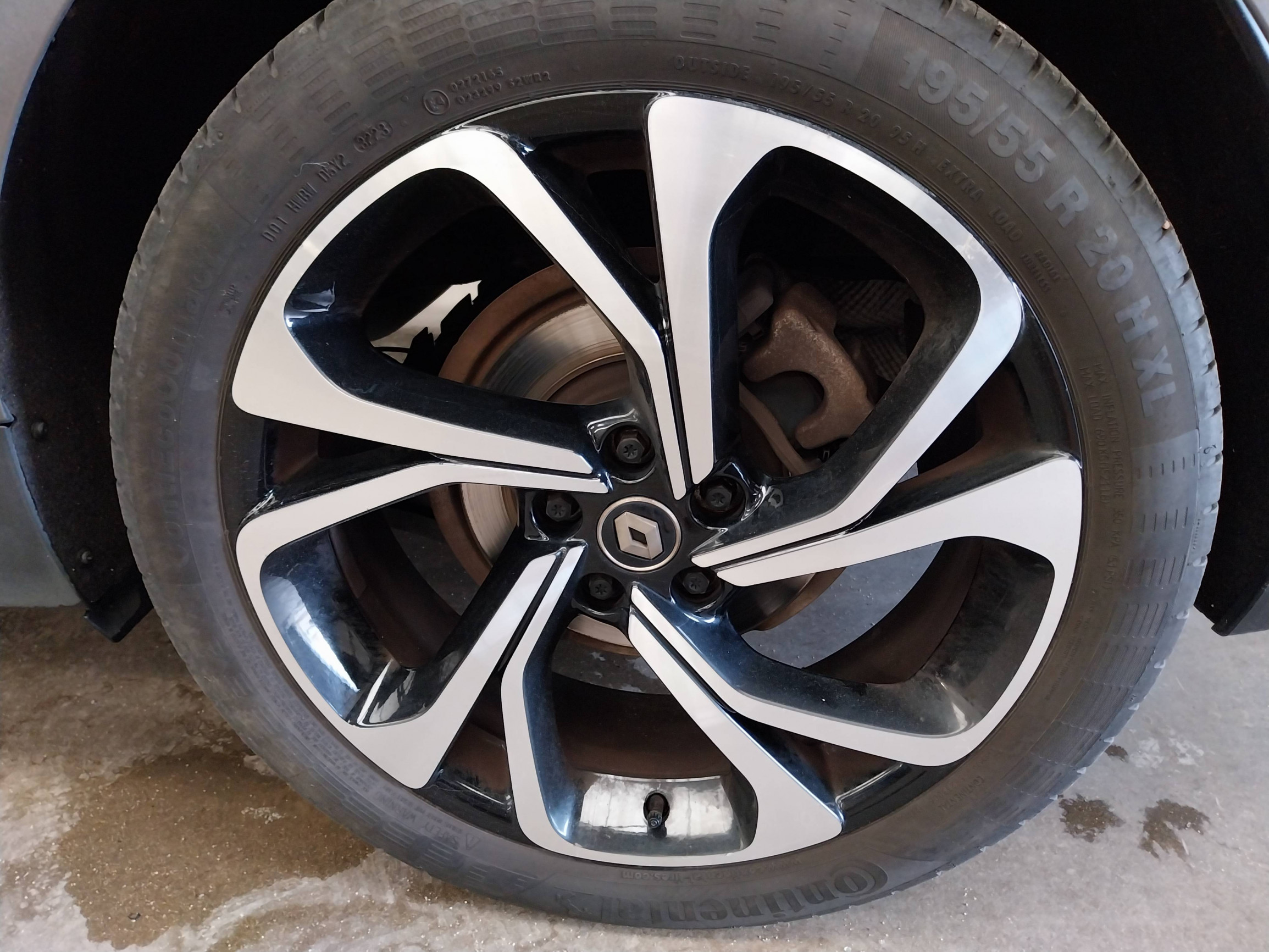 Vente en ligne Renault Scenic 4 Scenic Blue dCi 150 au prix de 14 990 €