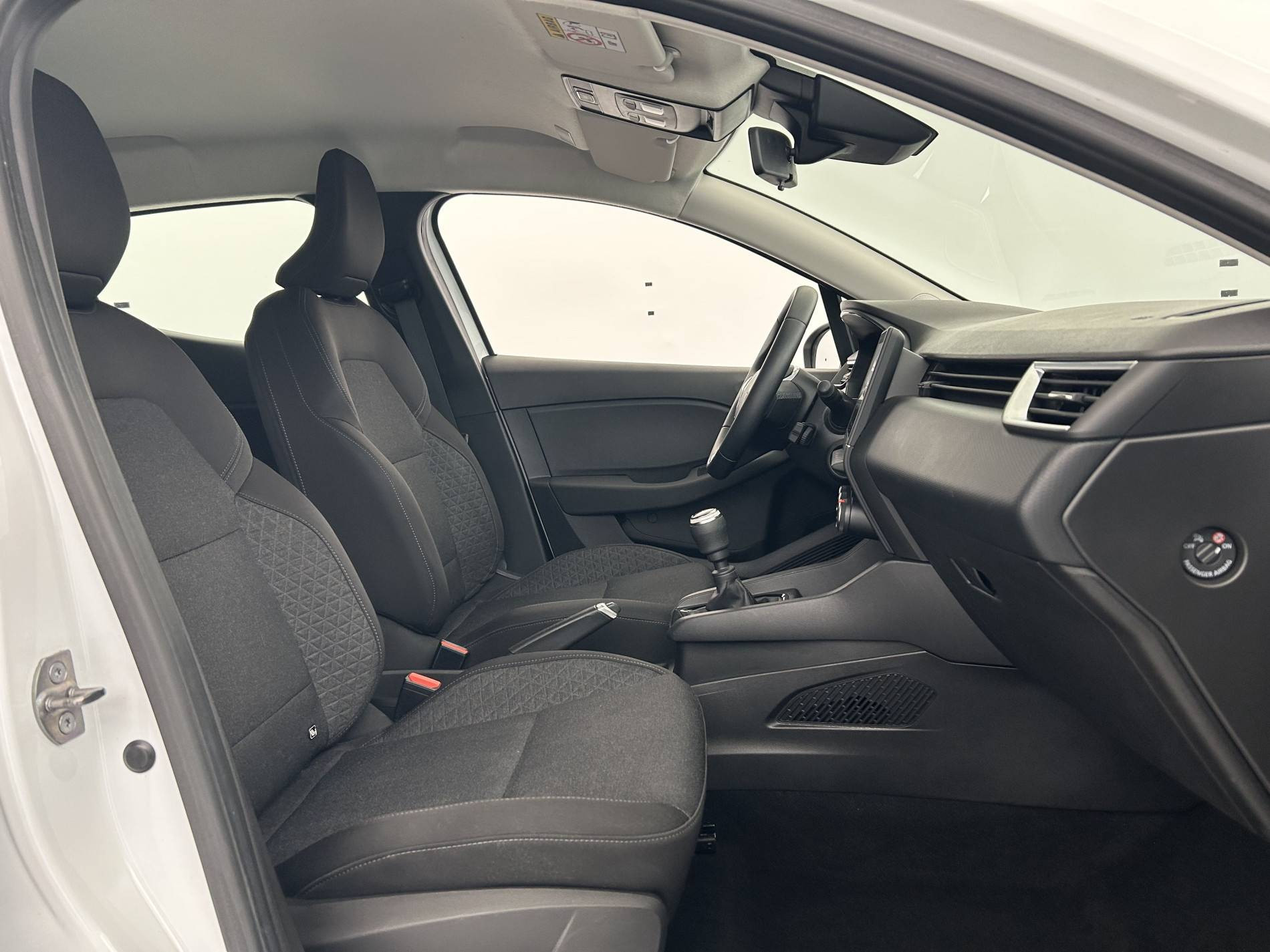 Vente en ligne Renault Clio 5 Clio TCe 90 au prix de 13 990 €