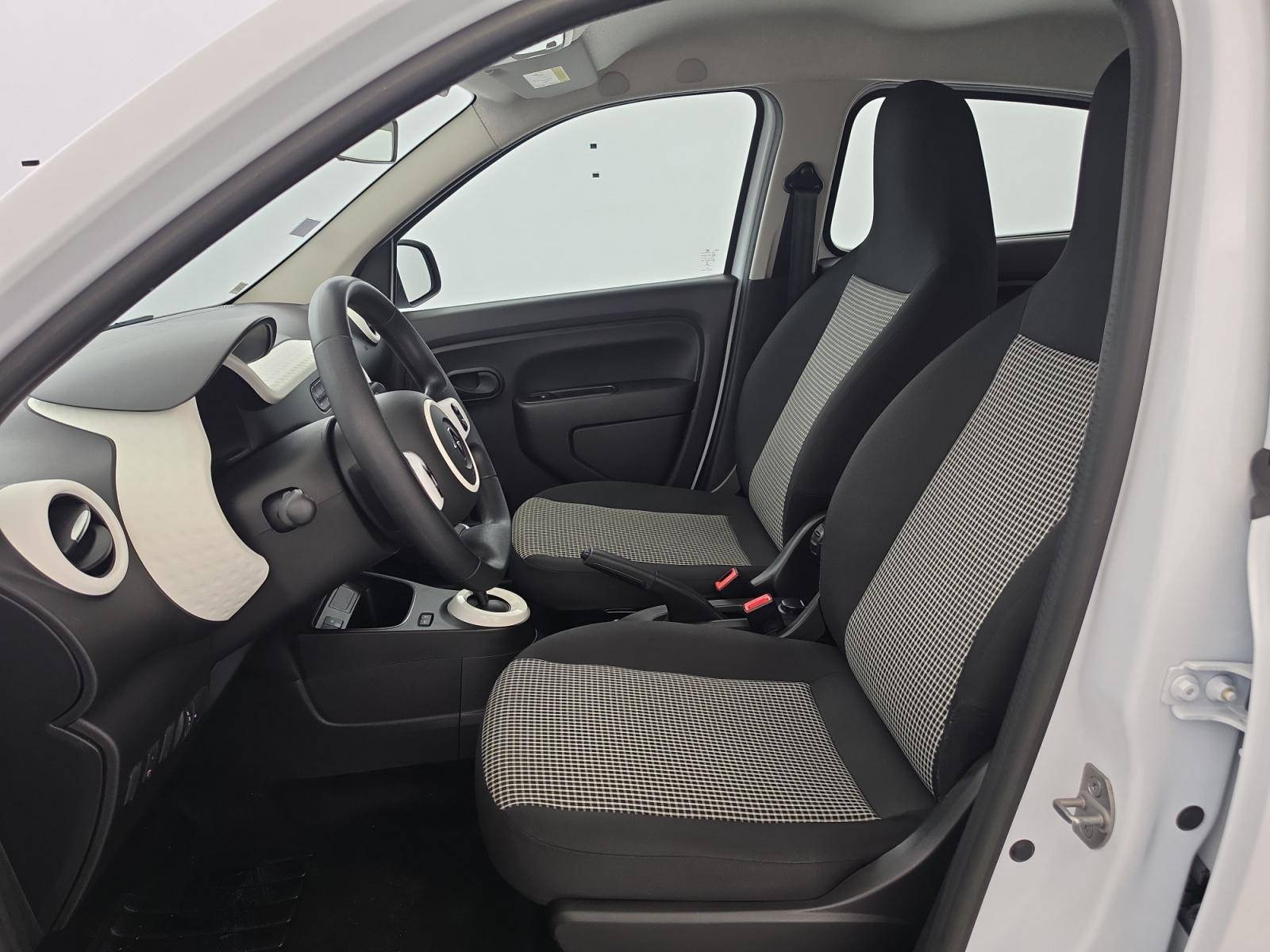 Vente en ligne Renault Twingo Electrique Twingo III E-Tech au prix de 12 900 €