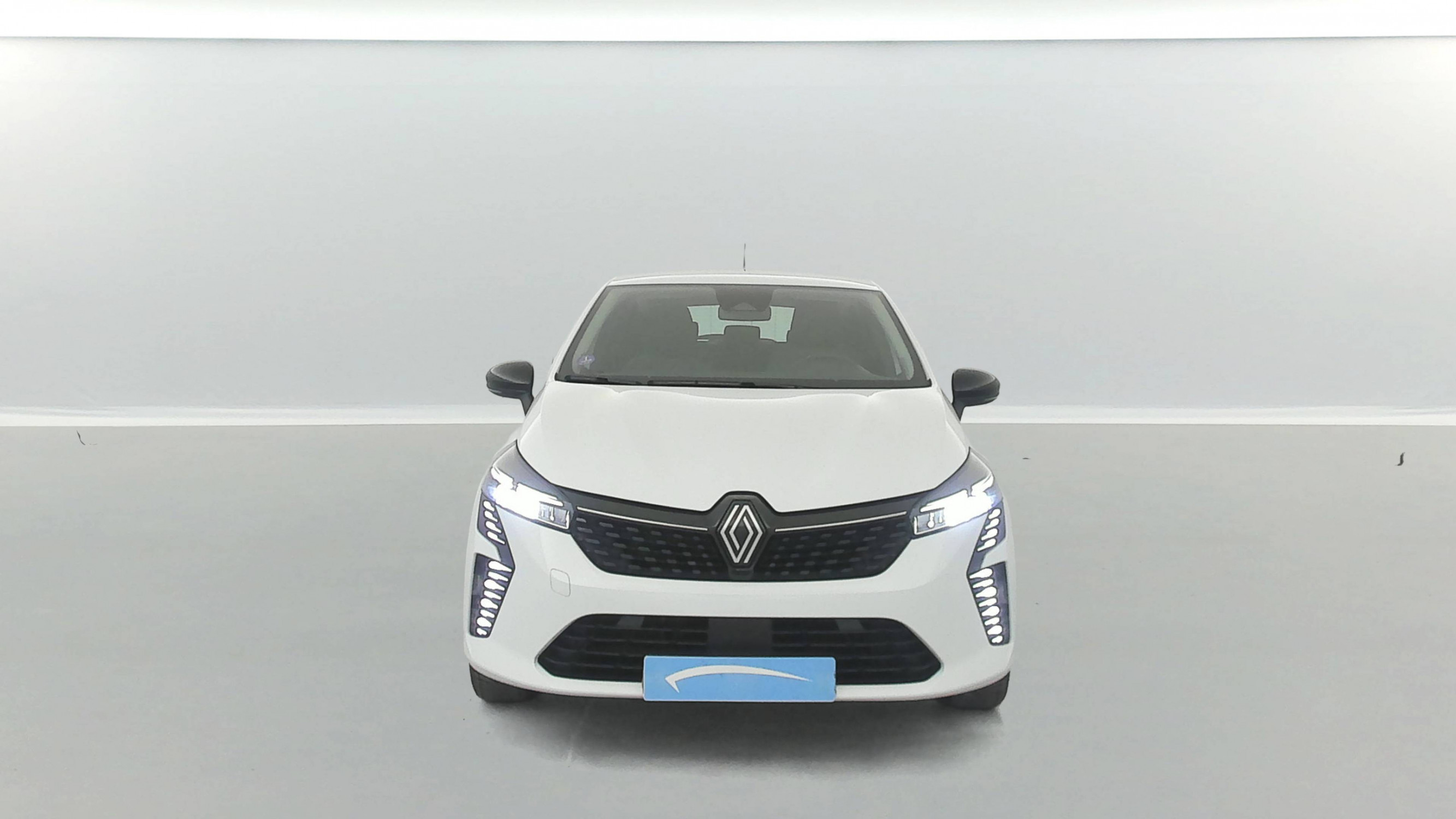 Vente en ligne Renault Clio 5 Clio E-Tech full hybrid 145 au prix de 18 290 €