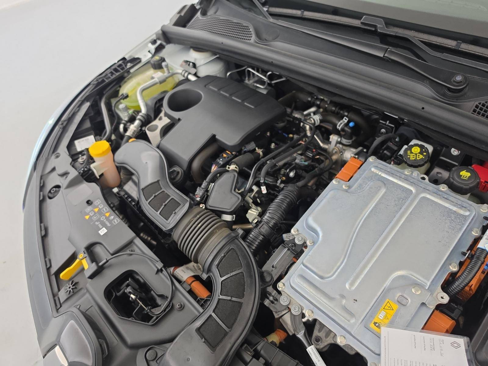 Vente en ligne Renault Clio 5 Clio E-Tech 140 - 21N au prix de 14 890 €