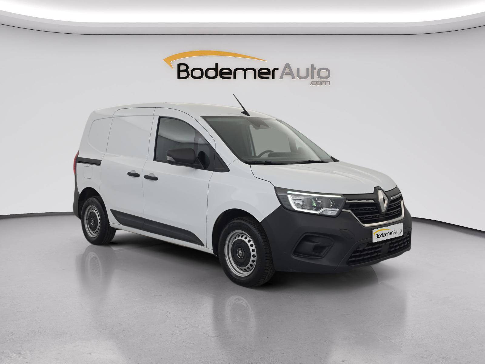Vente en ligne Renault Kangoo Van  BLUE DCI 95 EDC au prix de 16 491 €