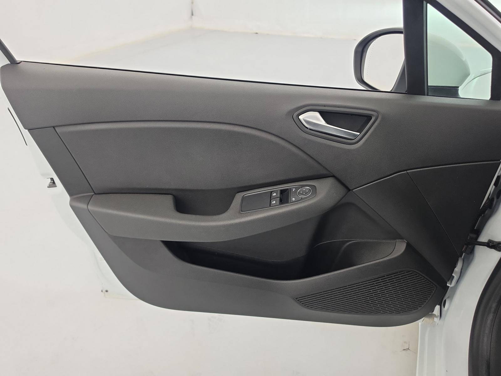 Vente en ligne Renault Clio 5 Clio TCe 90 X-Tronic - 21N au prix de 14 490 €