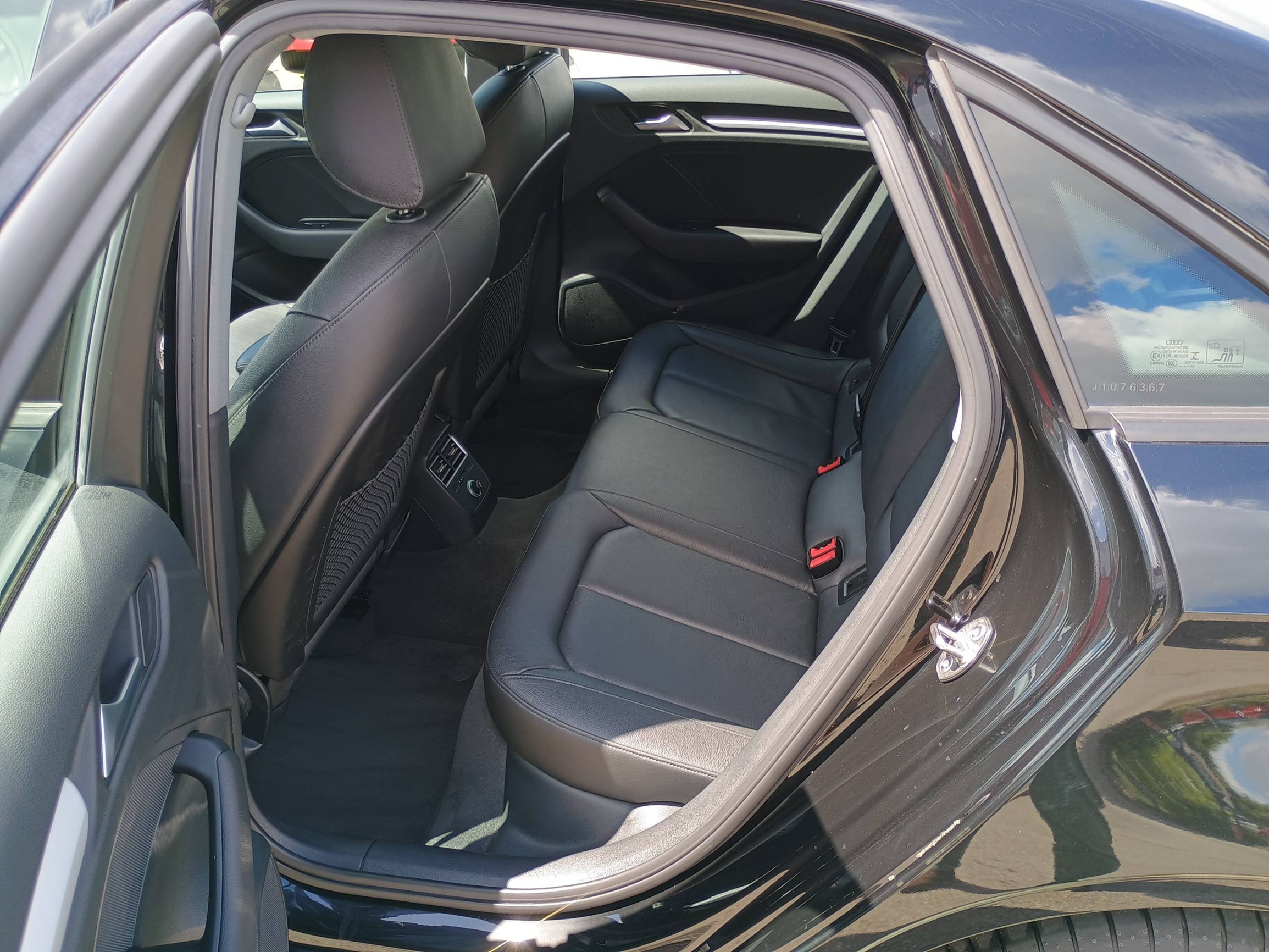 Vente en ligne Audi A3  1.0 TFSI 115 S tronic 7 au prix de 16 990 €