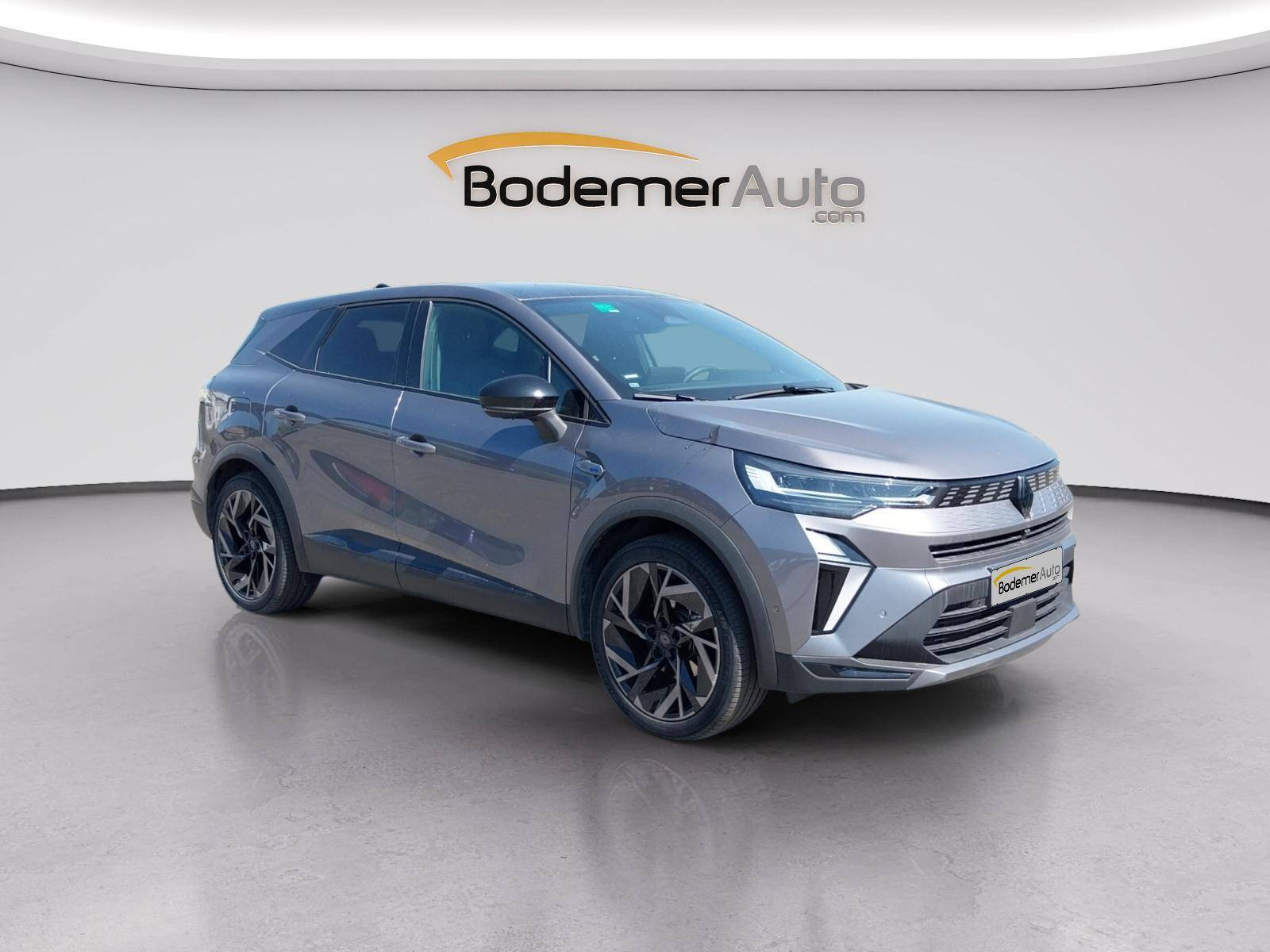 Vente en ligne Renault Symbioz  E-Tech full hybrid 145 au prix de 28 390 €