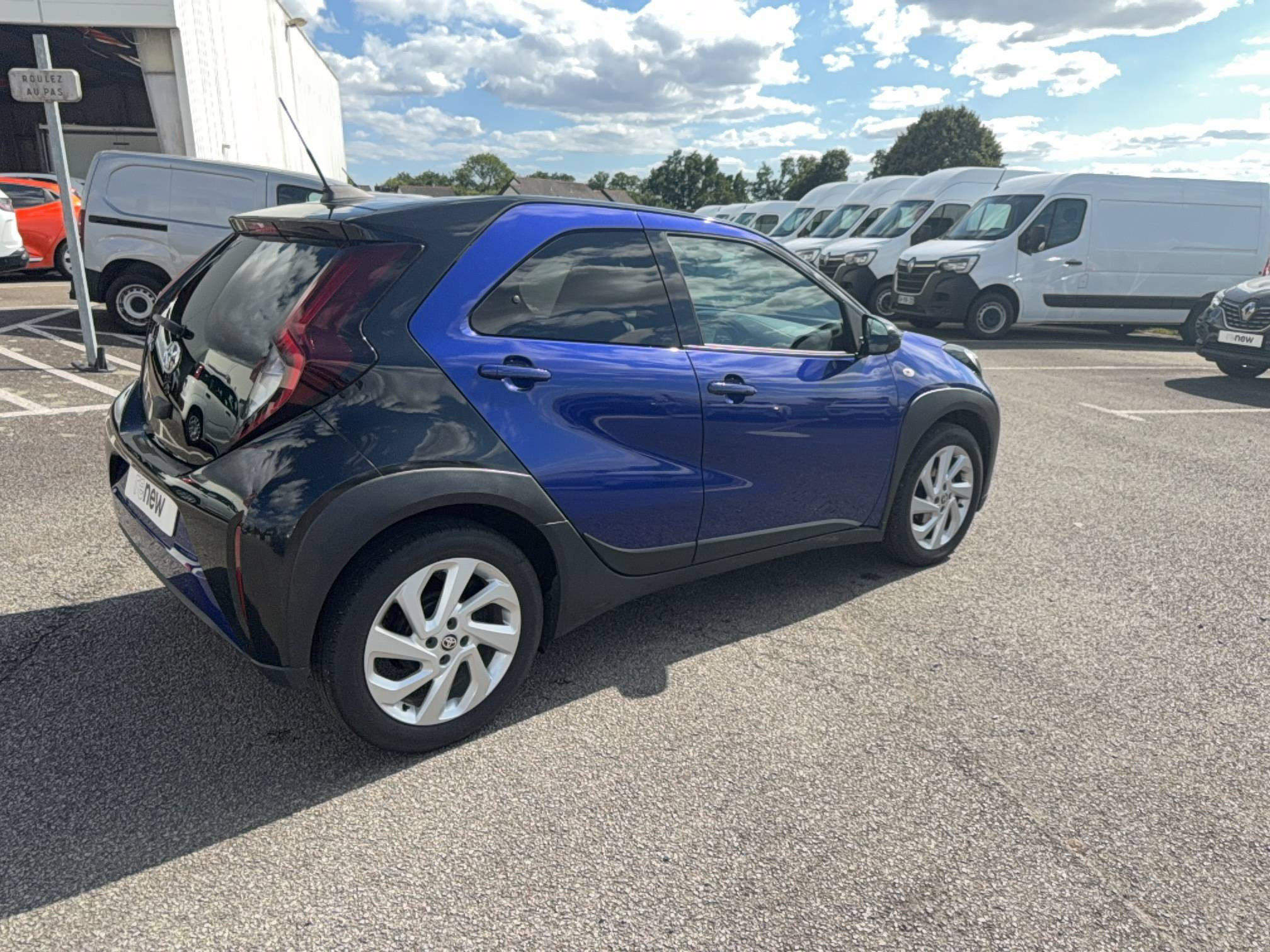 Vente en ligne Toyota Aygo X  1.0 VVT-i 72 S-CVT au prix de 15 490 €