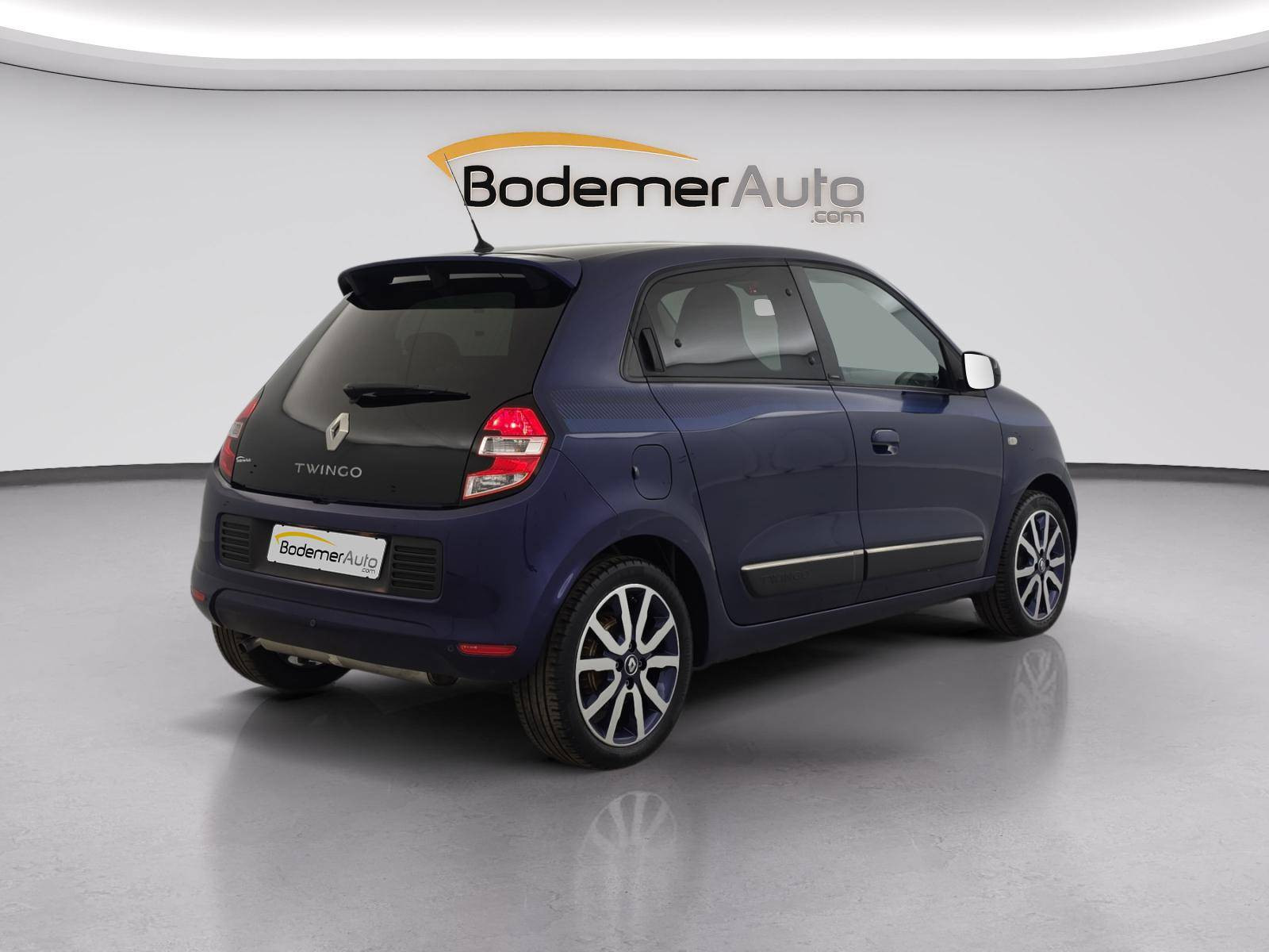 Vente en ligne Renault Twingo 3  0.9 TCe 90 au prix de 12 490 €