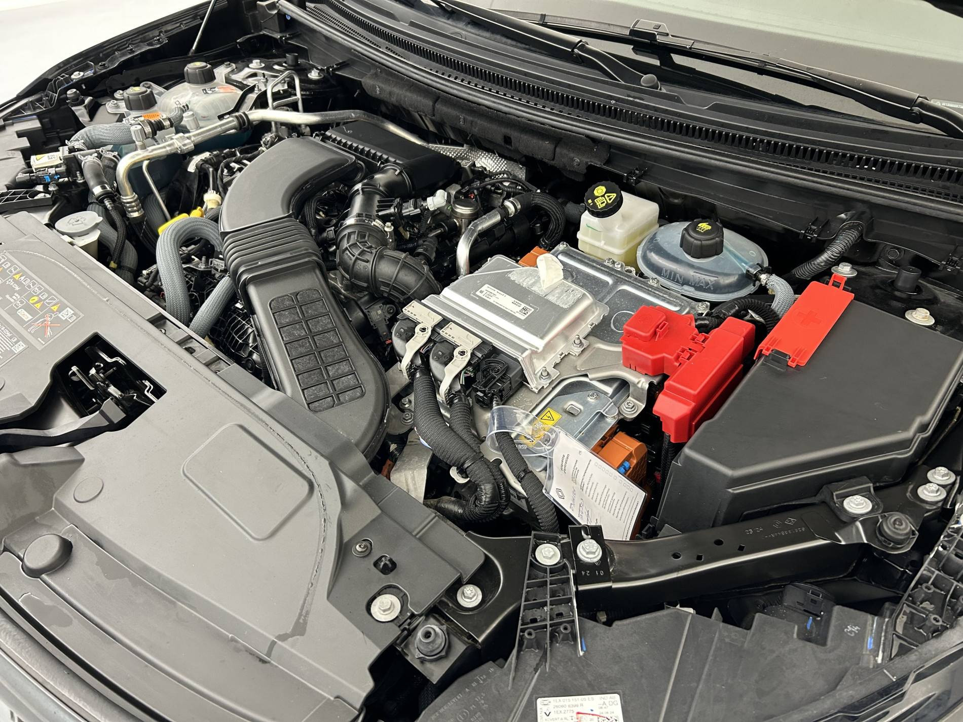 Vente en ligne Renault Austral  E-Tech full hybrid 200 GSR2 au prix de 25 490 €