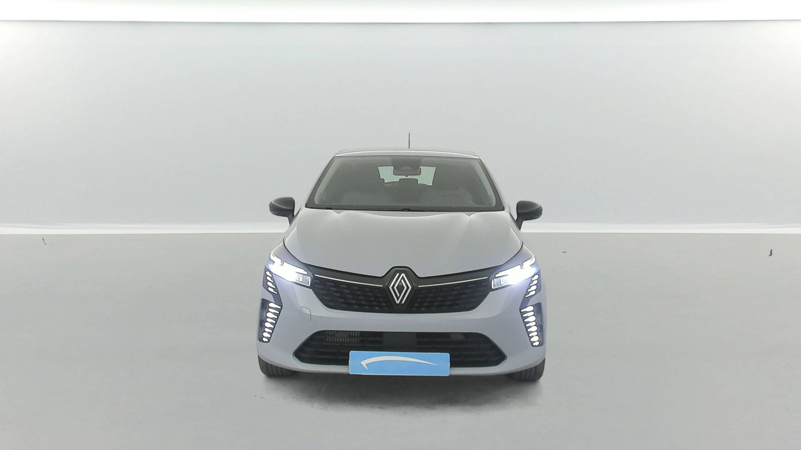 Vente en ligne Renault Clio 5 Clio TCe 90 au prix de 15 990 €