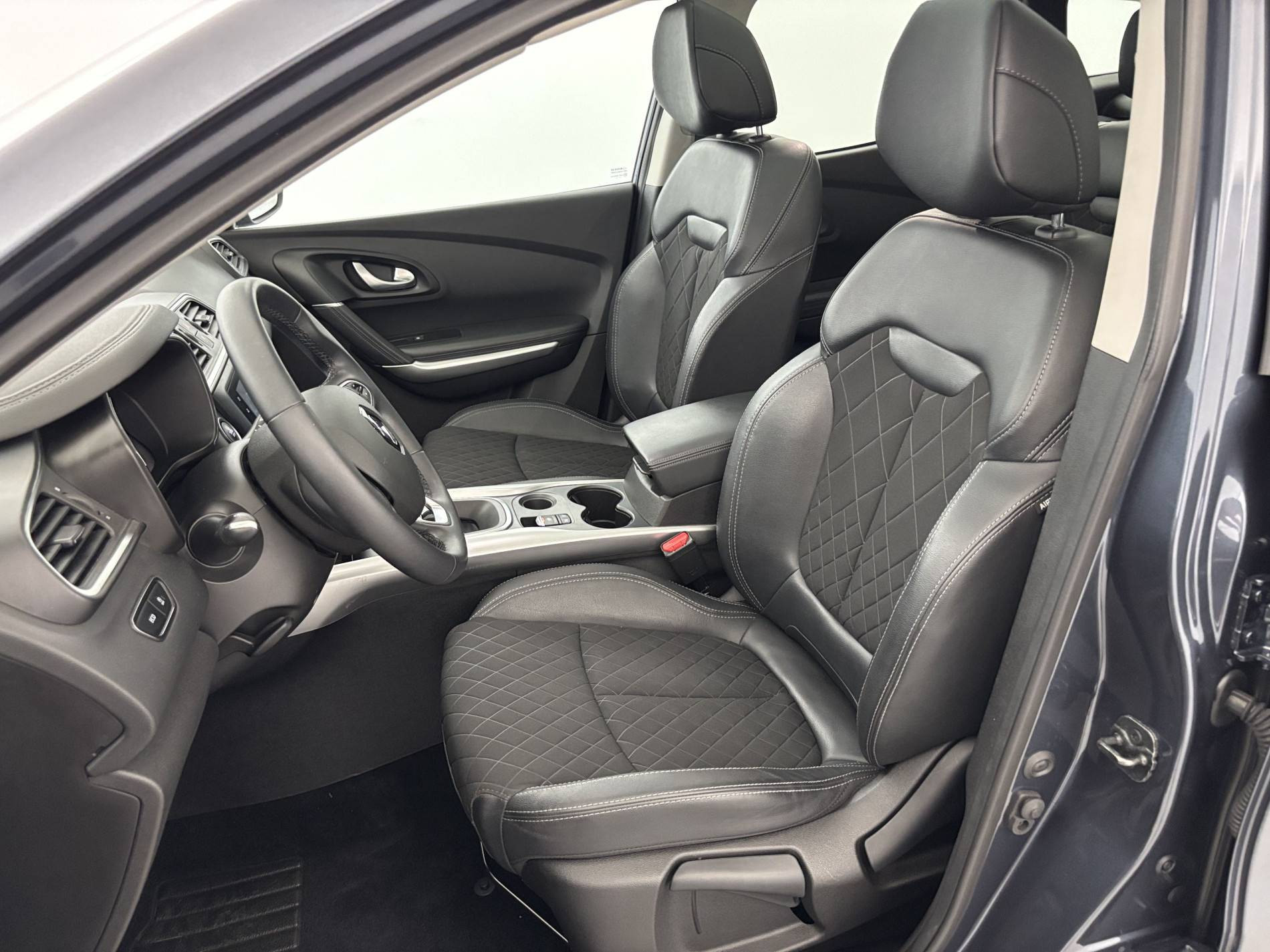 Vente en ligne Renault Kadjar  TCe 140 EDC au prix de 18 790 €