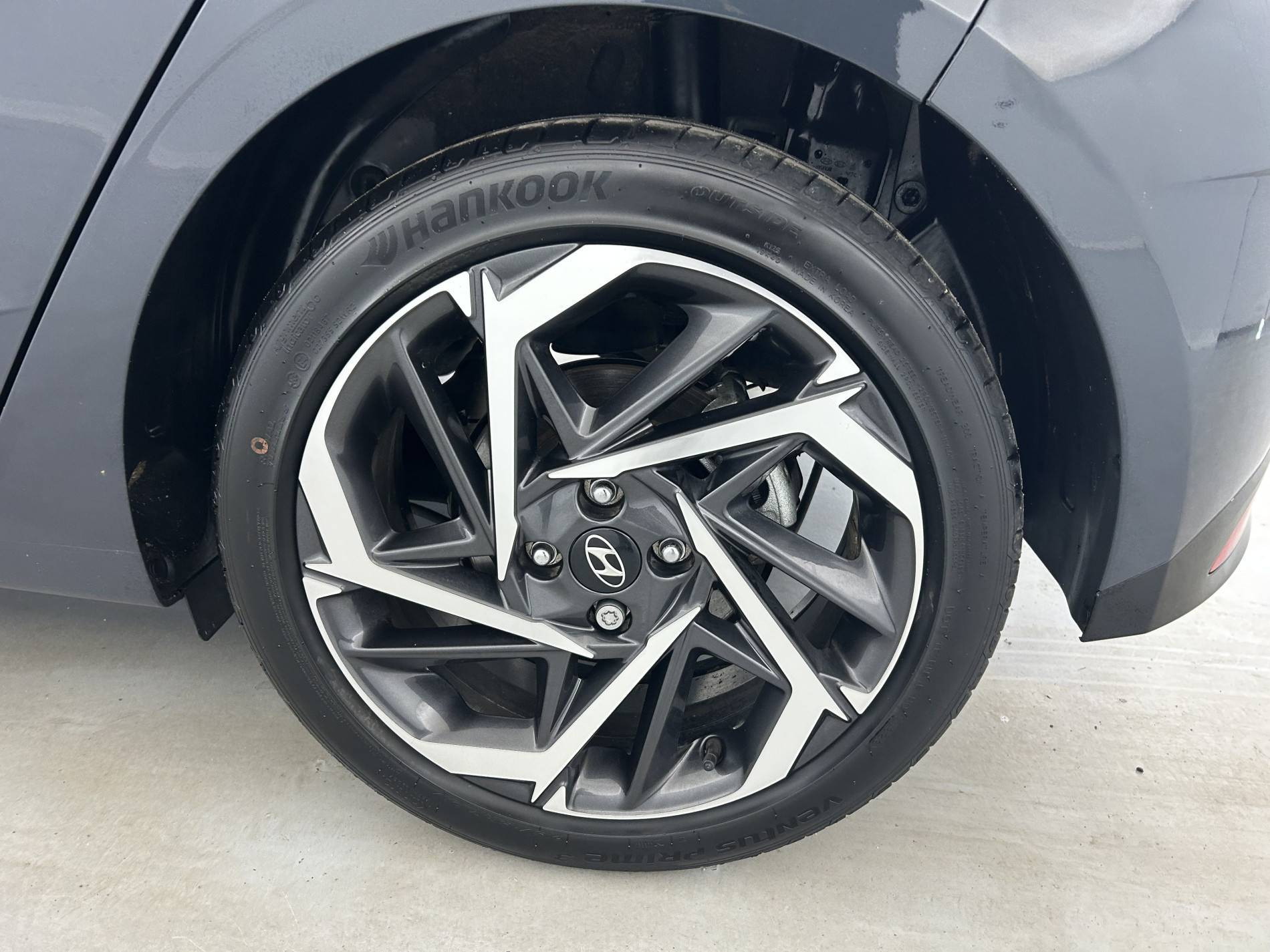 Vente en ligne Hyundai i20  1.0 T-GDi 100 DCT-7 Hybrid 48V au prix de 17 790 €