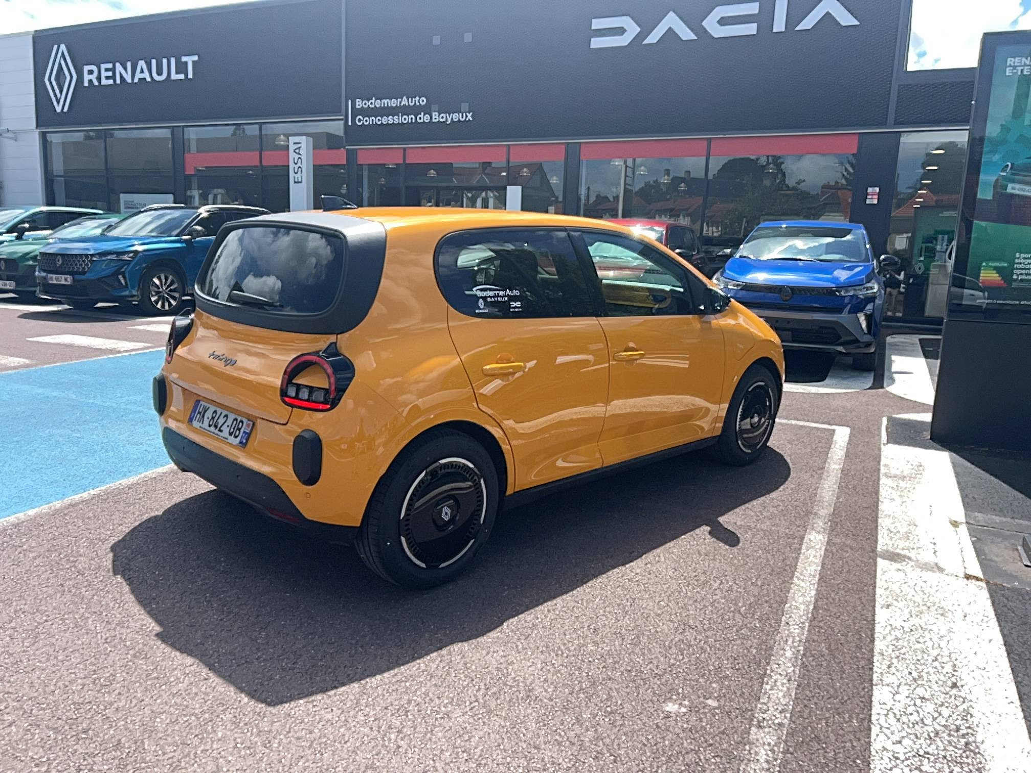 Vente en ligne Renault Twingo Electrique  80 ch autonomie urbaine au prix de 20 290 €