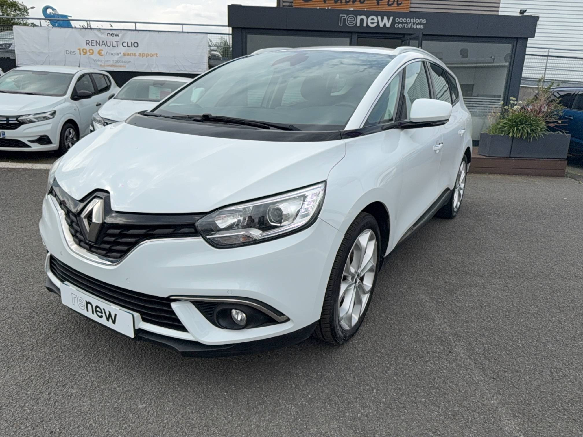 Renault Grand Scenic 4 Grand Scénic TCe 130 Energy occasion de 2017 en vente à Paimpol