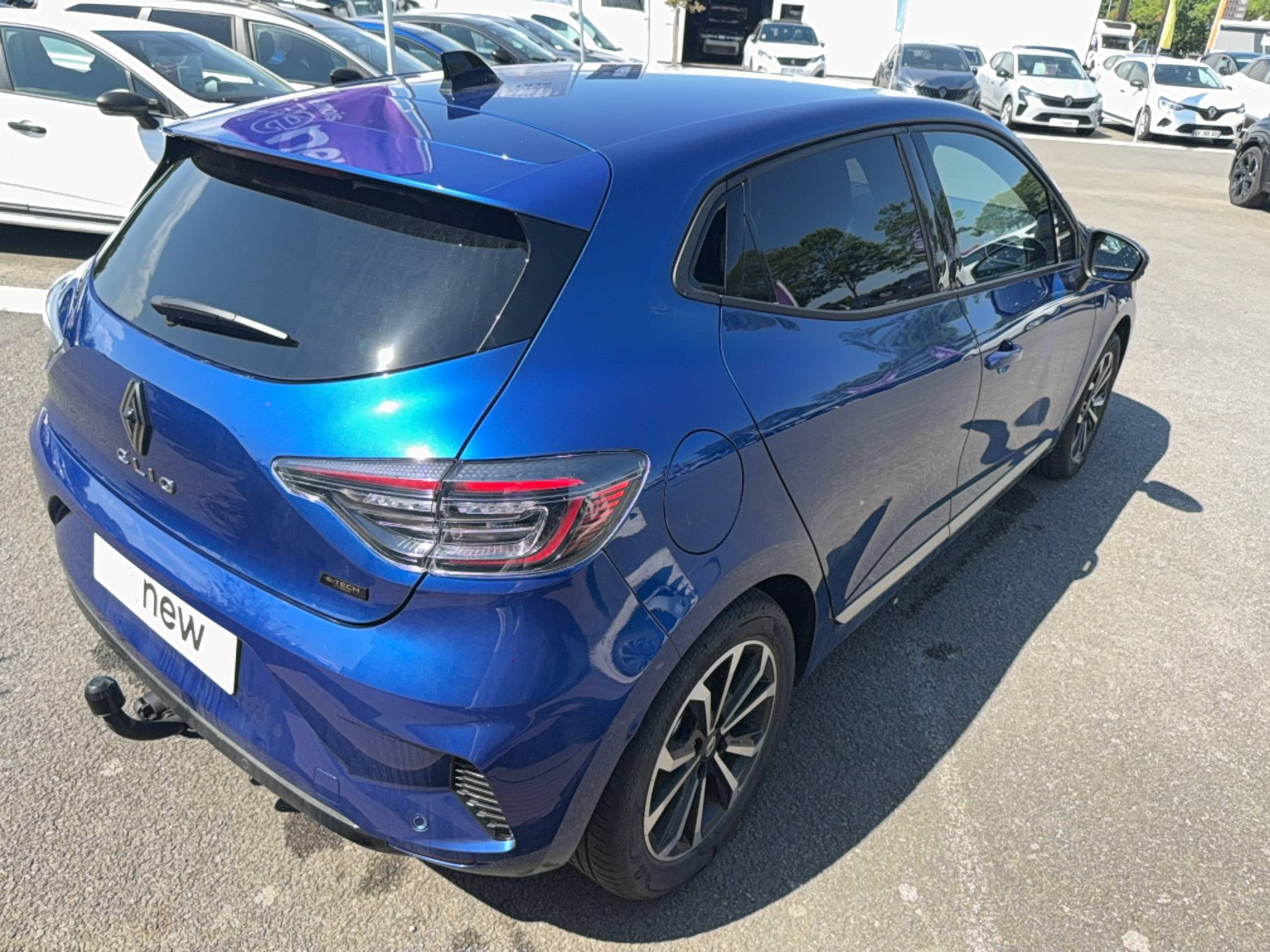 Vente en ligne Renault Clio 5 Clio E-Tech full hybrid 145 ch GSR2 au prix de 21 490 €