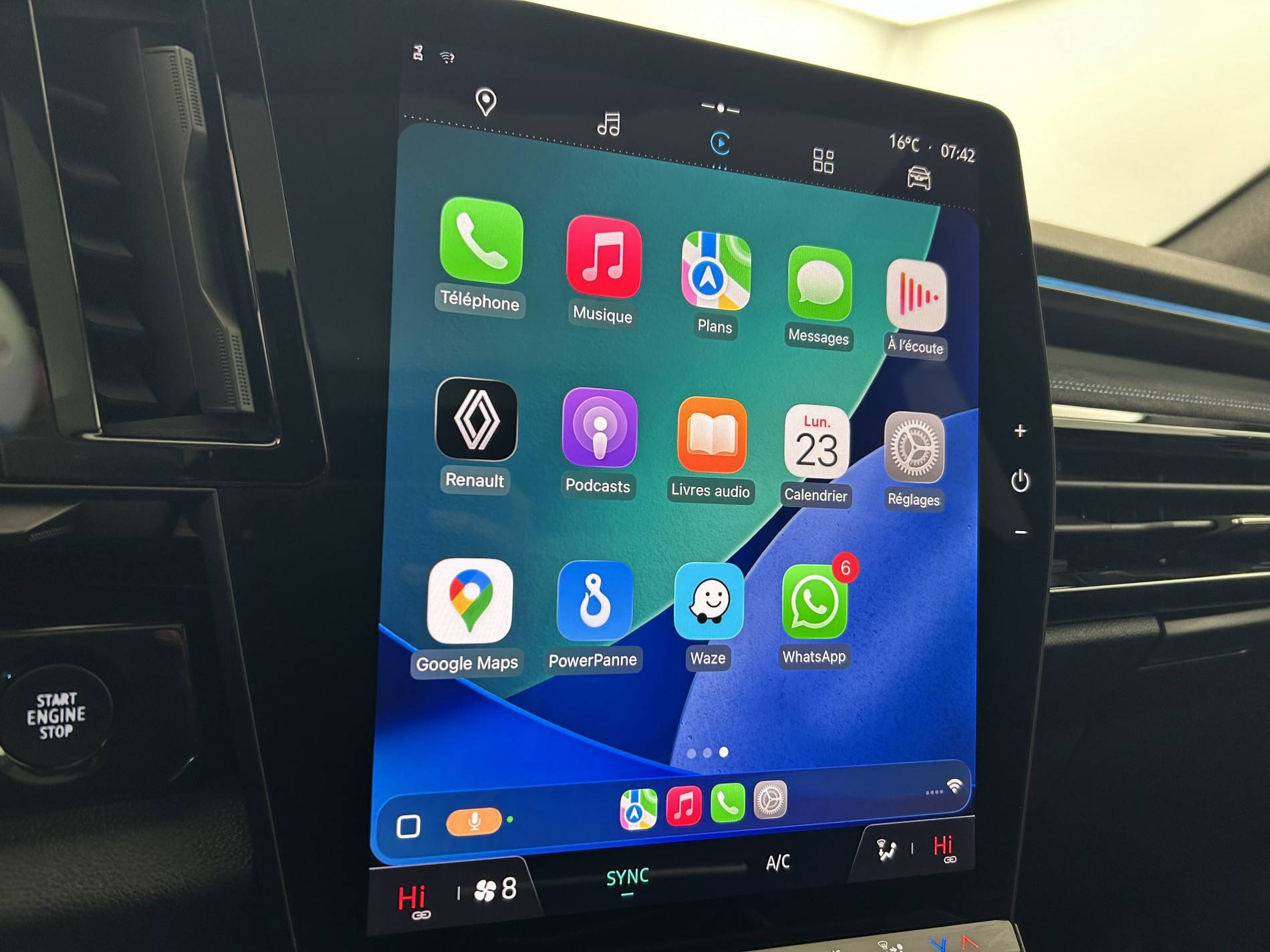 Vente en ligne Renault Austral  E-Tech hybrid 200 au prix de 28 990 €