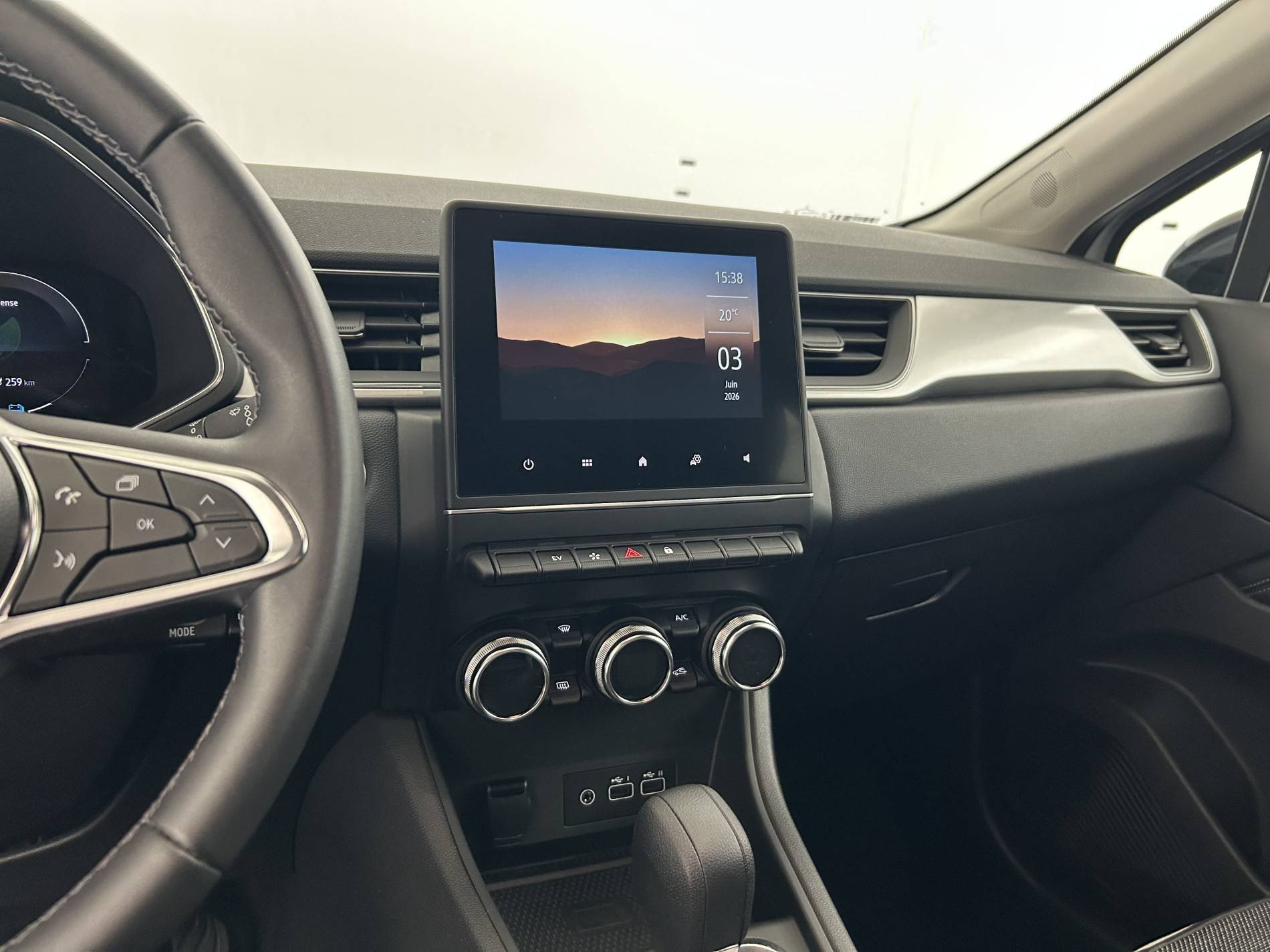Vente en ligne Renault Captur  E-Tech hybride rechargeable 160 au prix de 20 990 €
