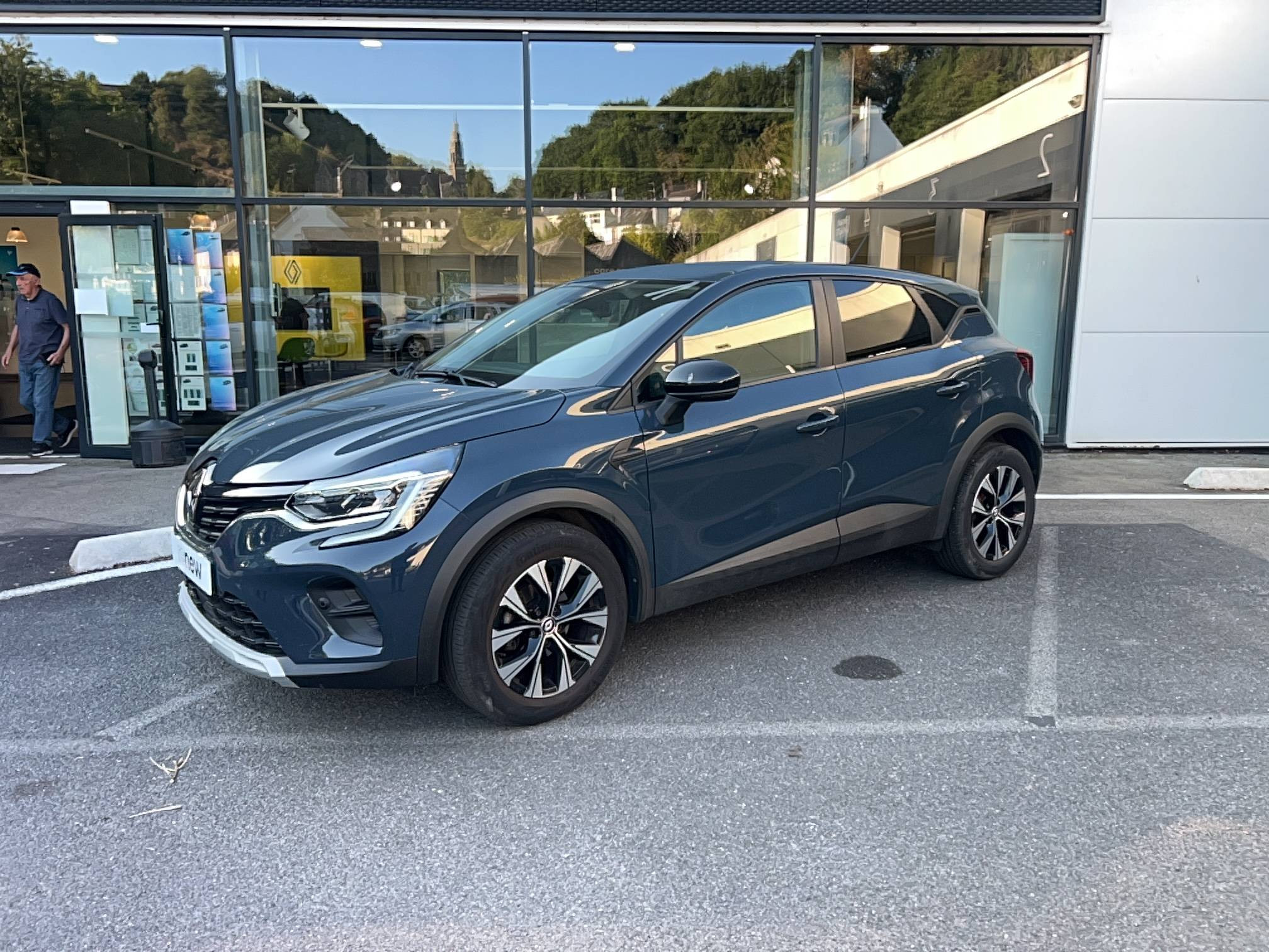 Renault Captur  TCe 100 GPL occasion de 2023 en vente à Châteaulin