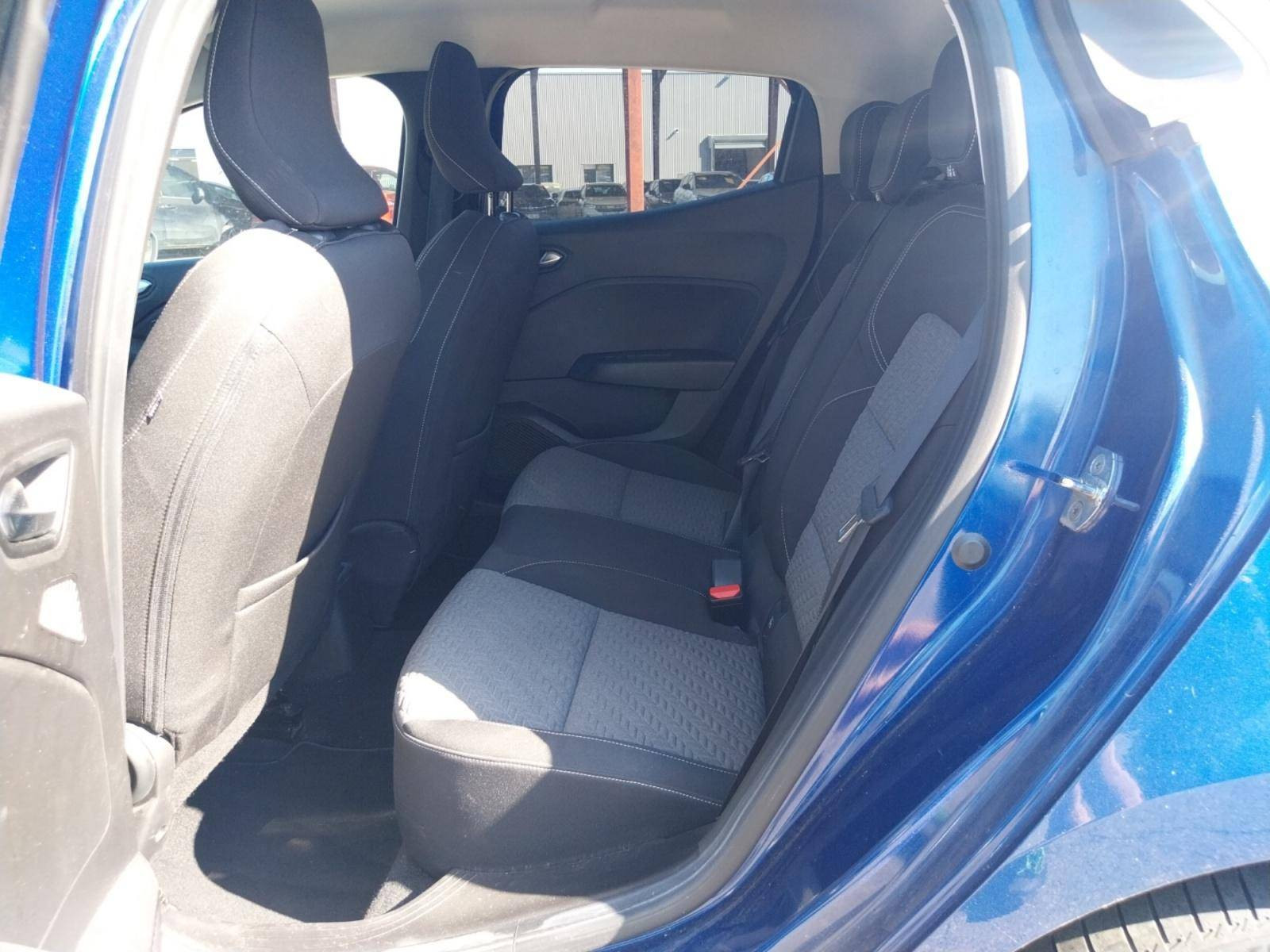 Vente en ligne Renault Clio 5 Clio TCe 90 au prix de 13 890 €