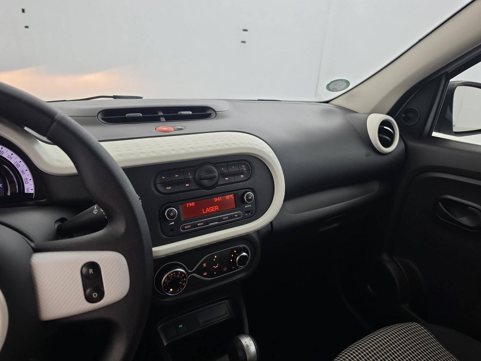 Vente en ligne Renault Twingo Electrique Twingo III E-Tech au prix de 11 990 €