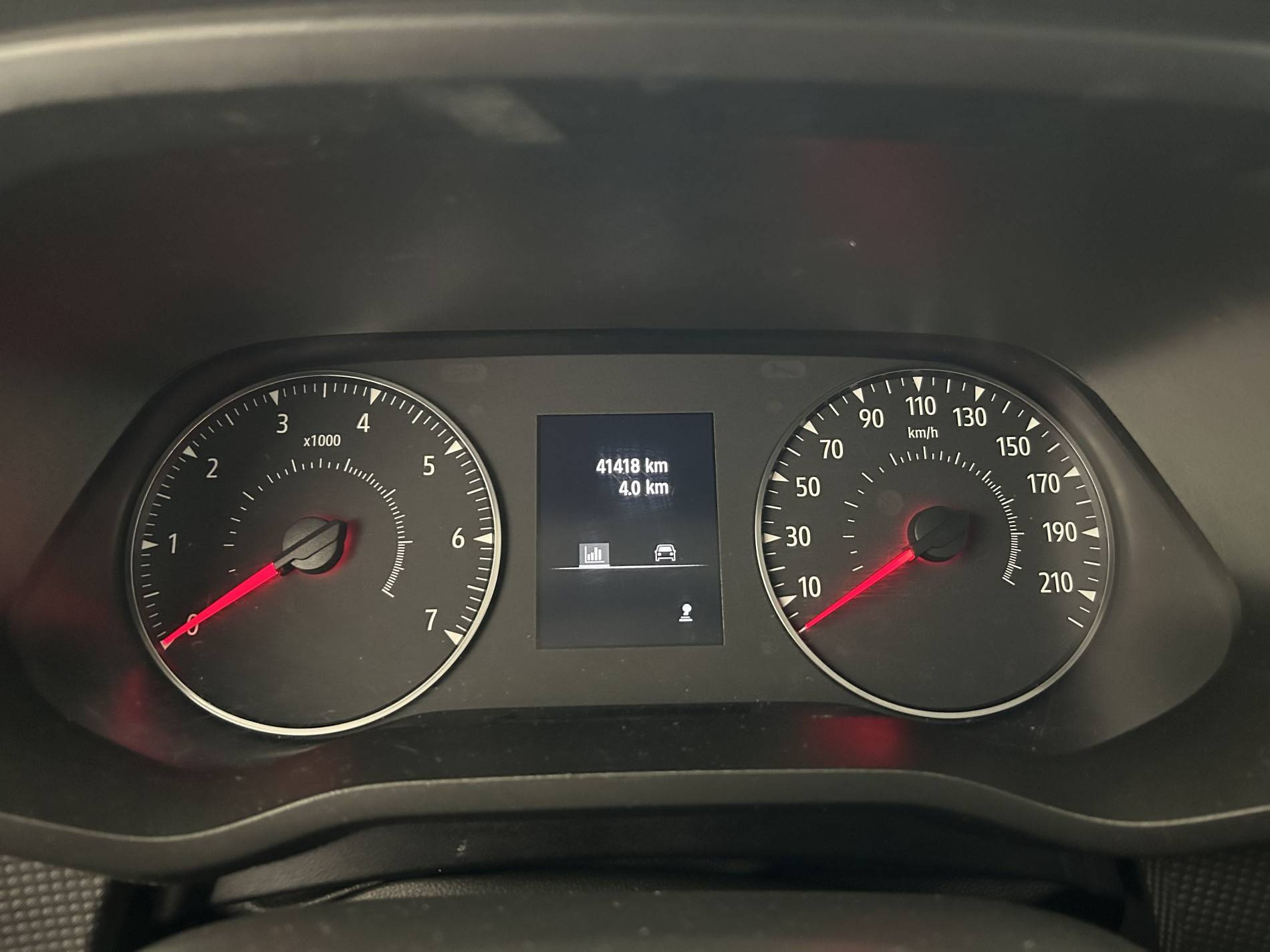 Vente en ligne Renault Trafic 3 Fourgon TRAFIC FGN L2H1 3000 KG BLUE DCI 130 au prix de 23 990 €