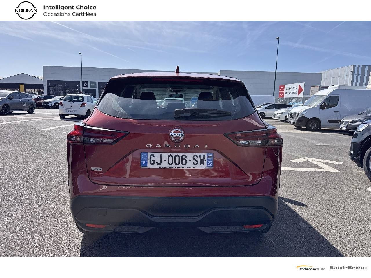 Vente en ligne Nissan Qashqai Qashqai 1.3 DIG-T 140 au prix de 17 990 €