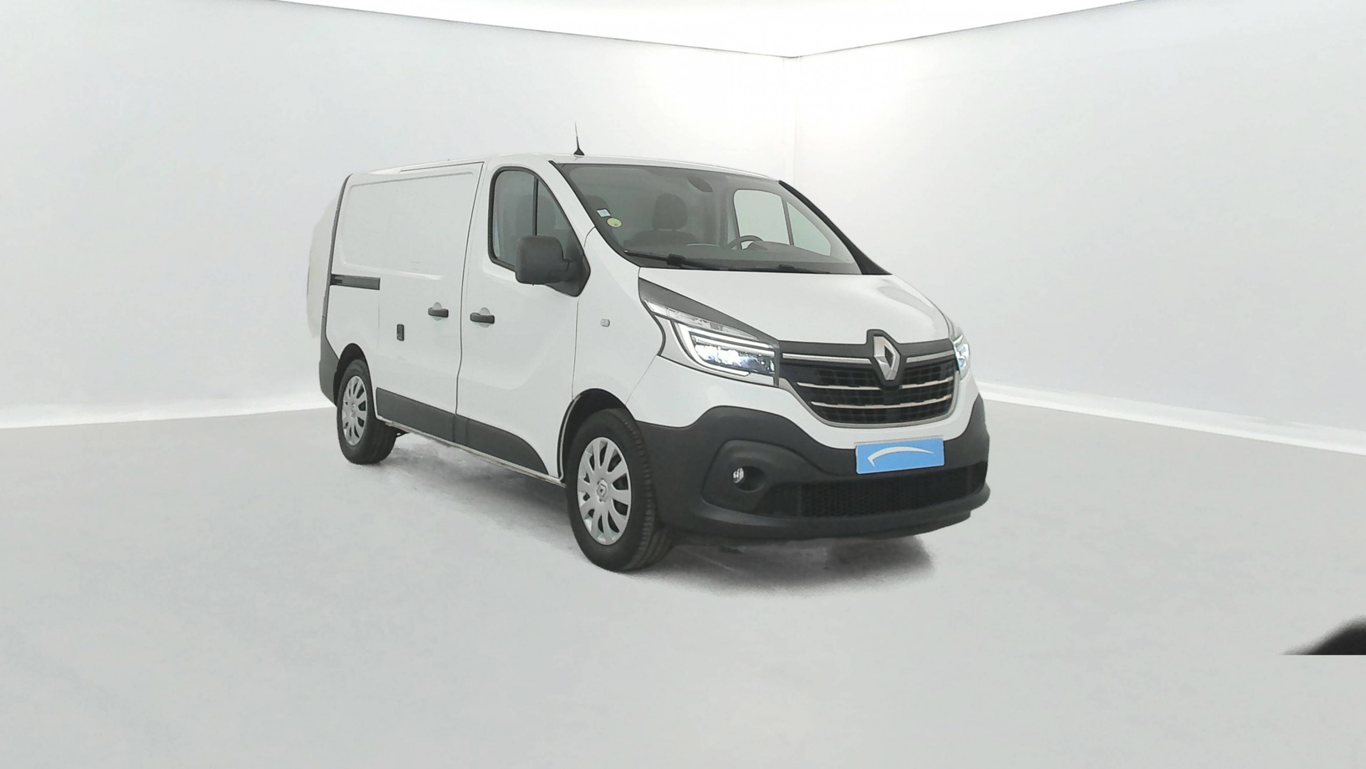 Vente en ligne Renault Trafic 3 Fourgon TRAFIC FGN L1H1 1200 KG DCI 120 au prix de 18 990 €