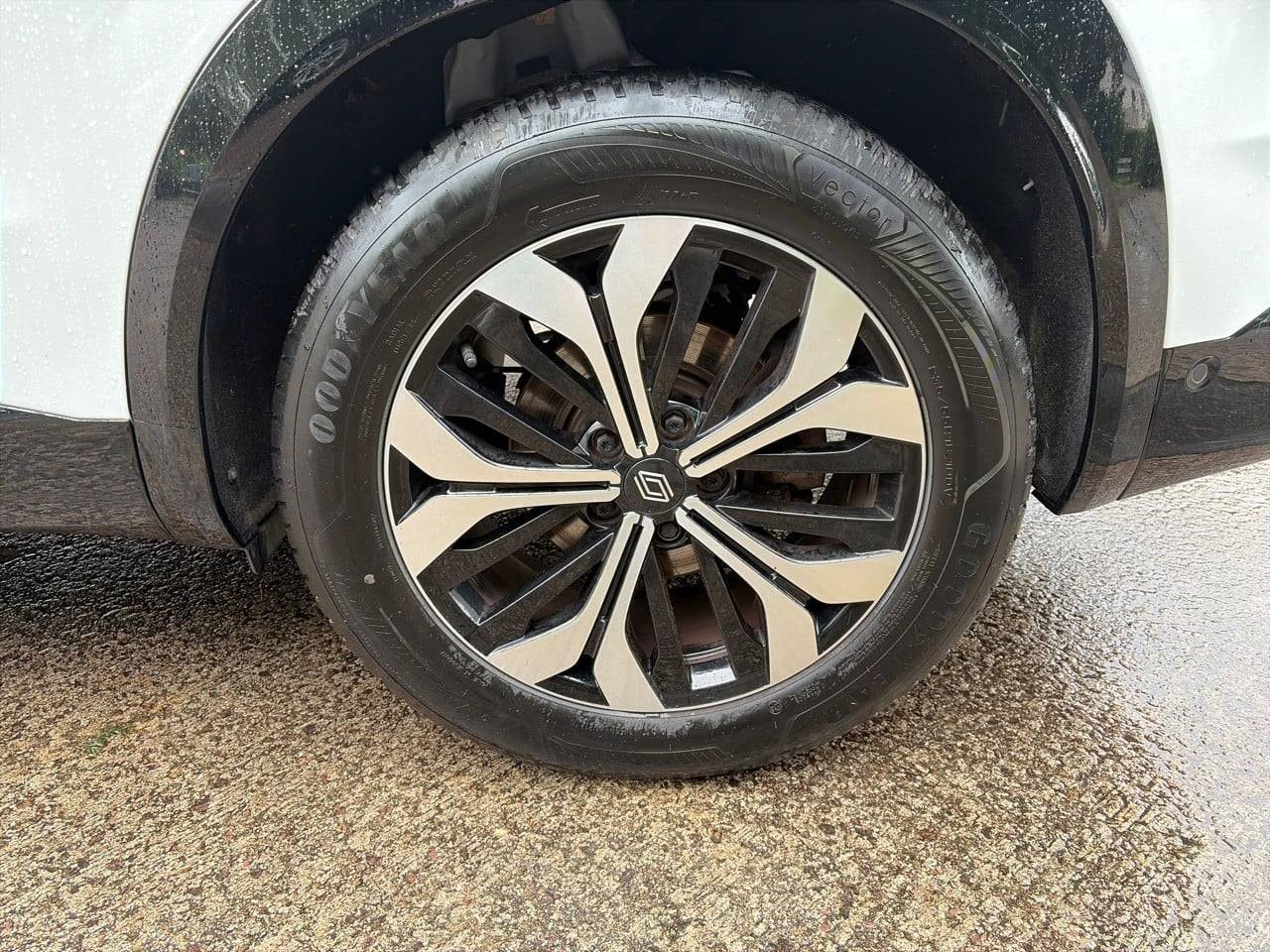 Vente en ligne Renault Austral  E-Tech hybrid 200 au prix de 25 490 €