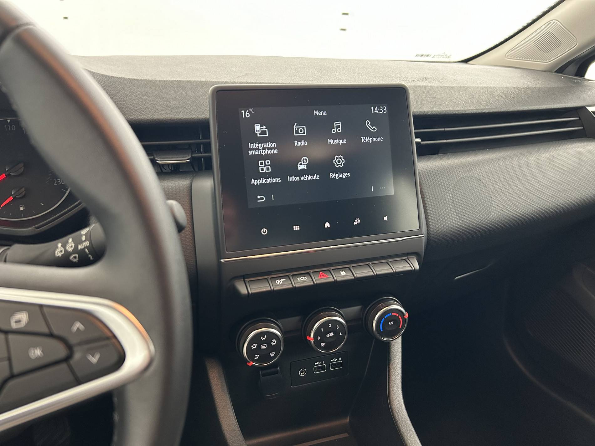 Vente en ligne Renault Clio 5 Clio TCe 90 au prix de 13 990 €