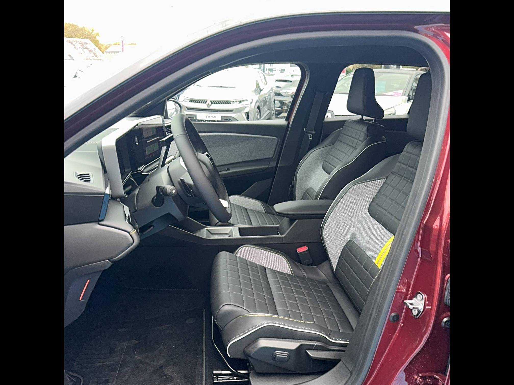 Vente en ligne Renault R4 E-Tech  150 ch autonomie confort au prix de 36 300 €