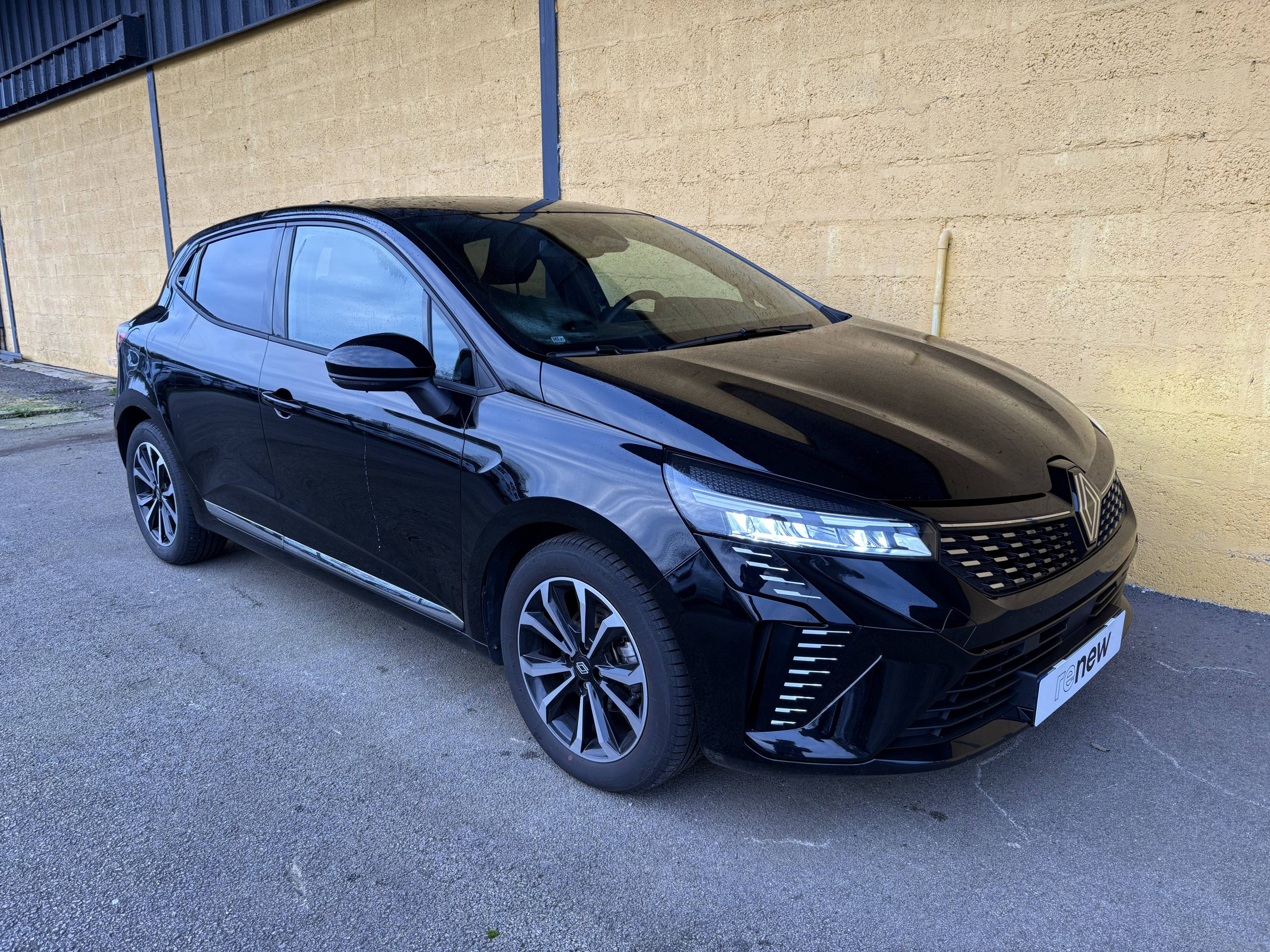 Vente en ligne Renault Clio 5 Clio TCe 90 ch GSR2 au prix de 17 990 €