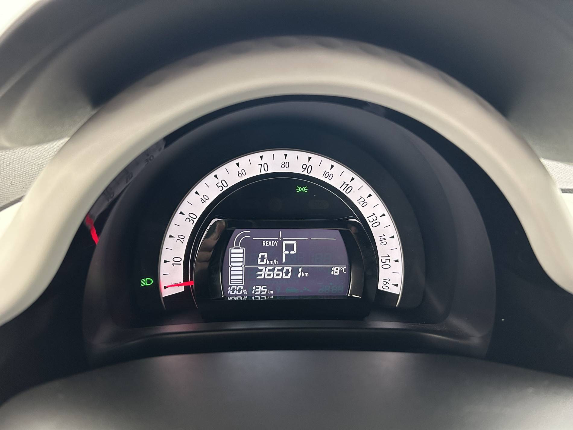 Vente en ligne Renault Twingo Electrique Twingo III E-Tech au prix de 11 990 €