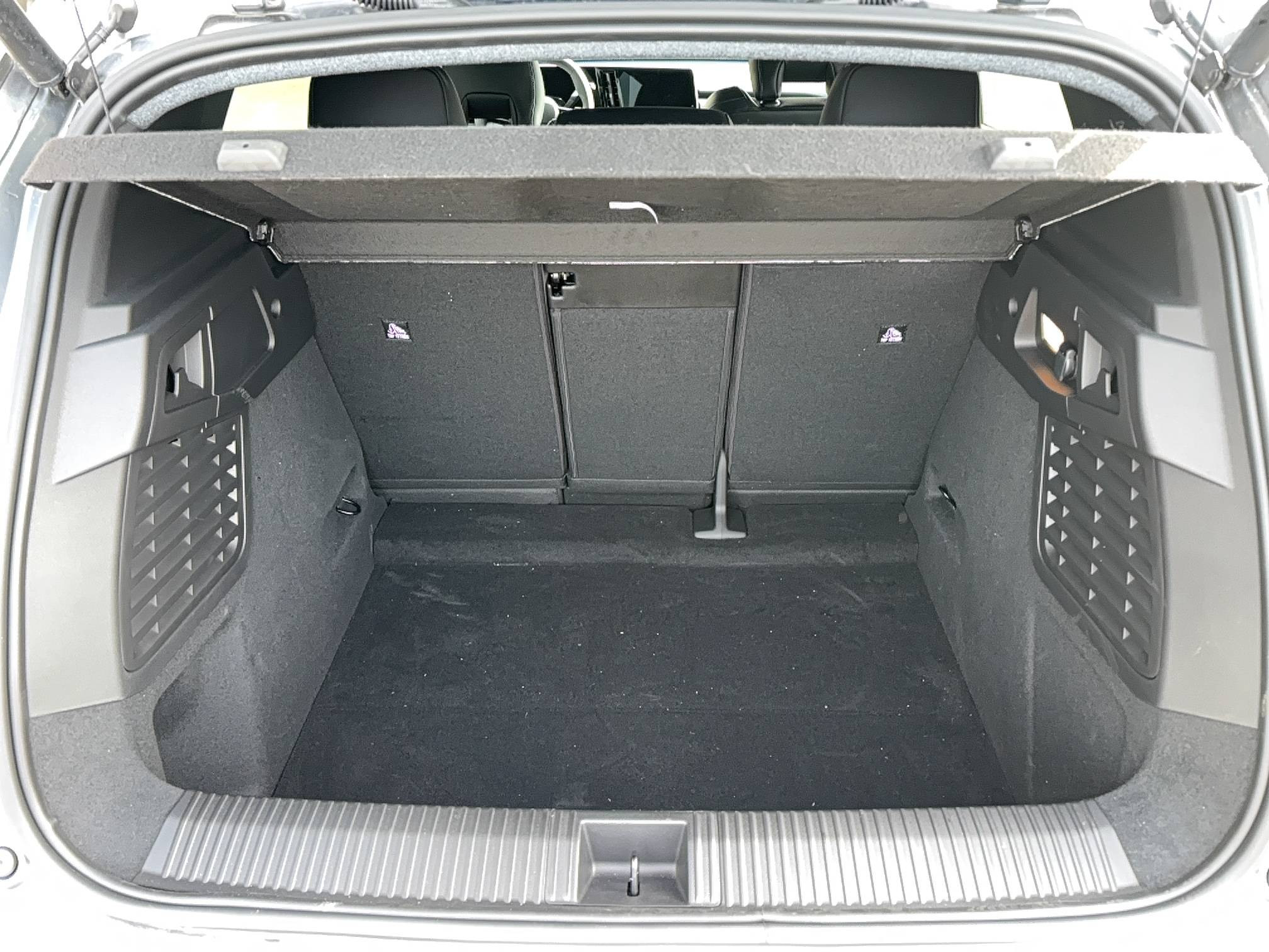 Vente en ligne Renault Scenic E-Tech  220 ch grande autonomie au prix de 45 900 €