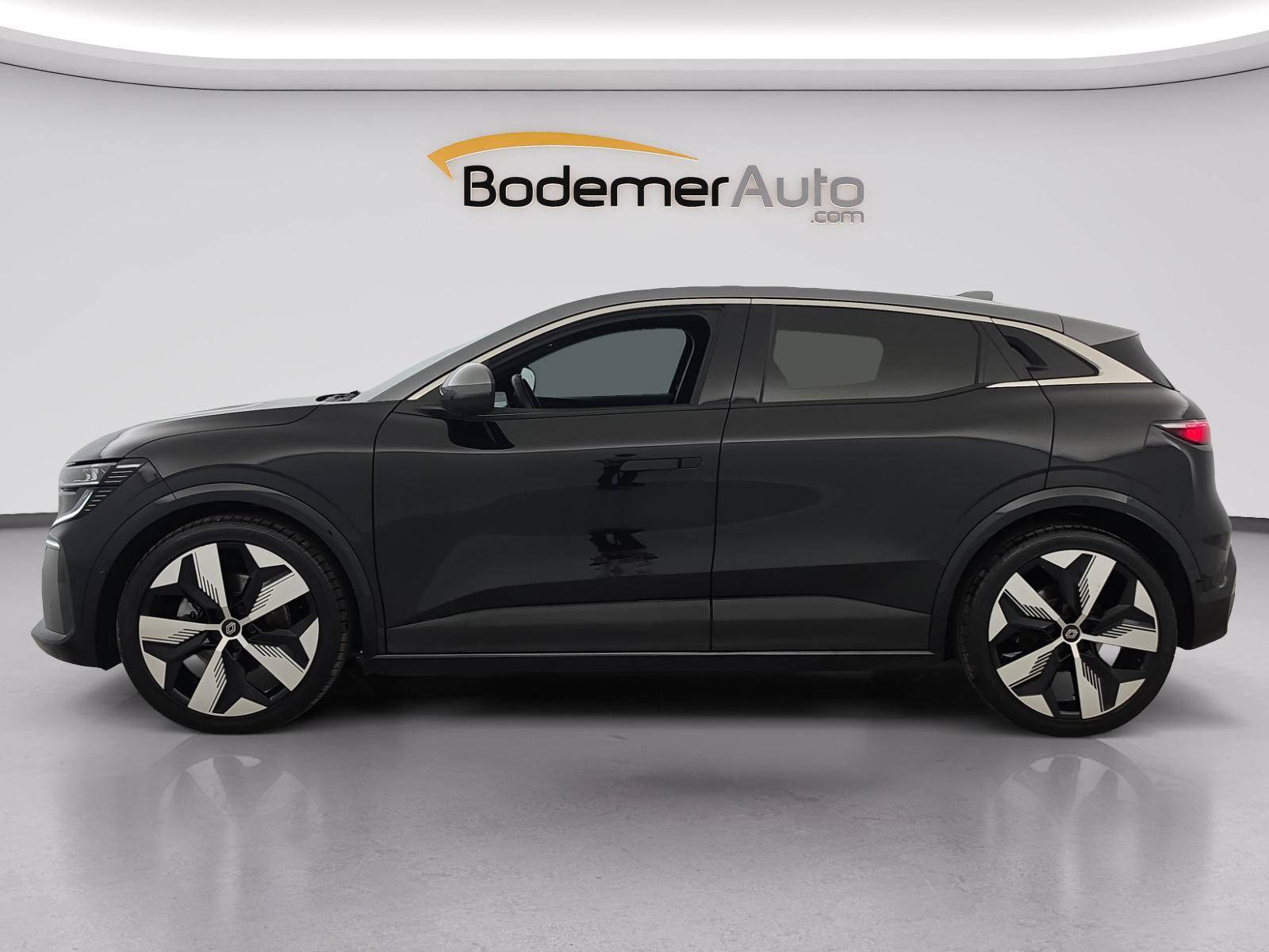 Vente en ligne Renault Megane E-Tech  EV60 220 ch super charge au prix de 25 990 €