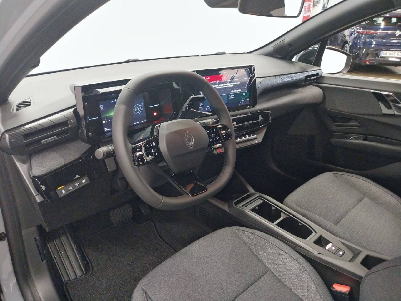 Vente en ligne Renault Clio 6 Clio TCe 115 ch EDC au prix de 50 000 €