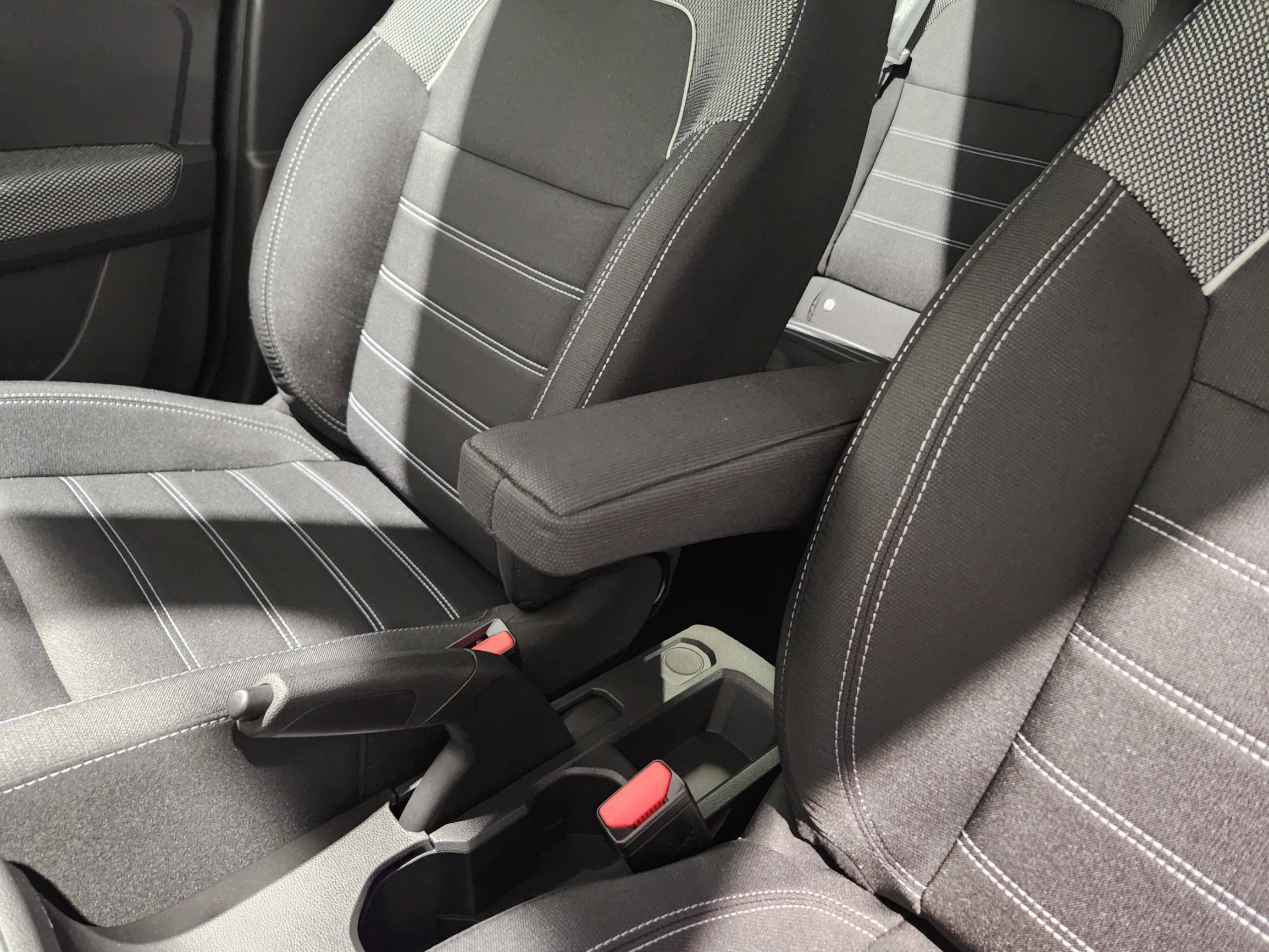 Vente en ligne Dacia Sandero  SCe 65 au prix de 14 990 €