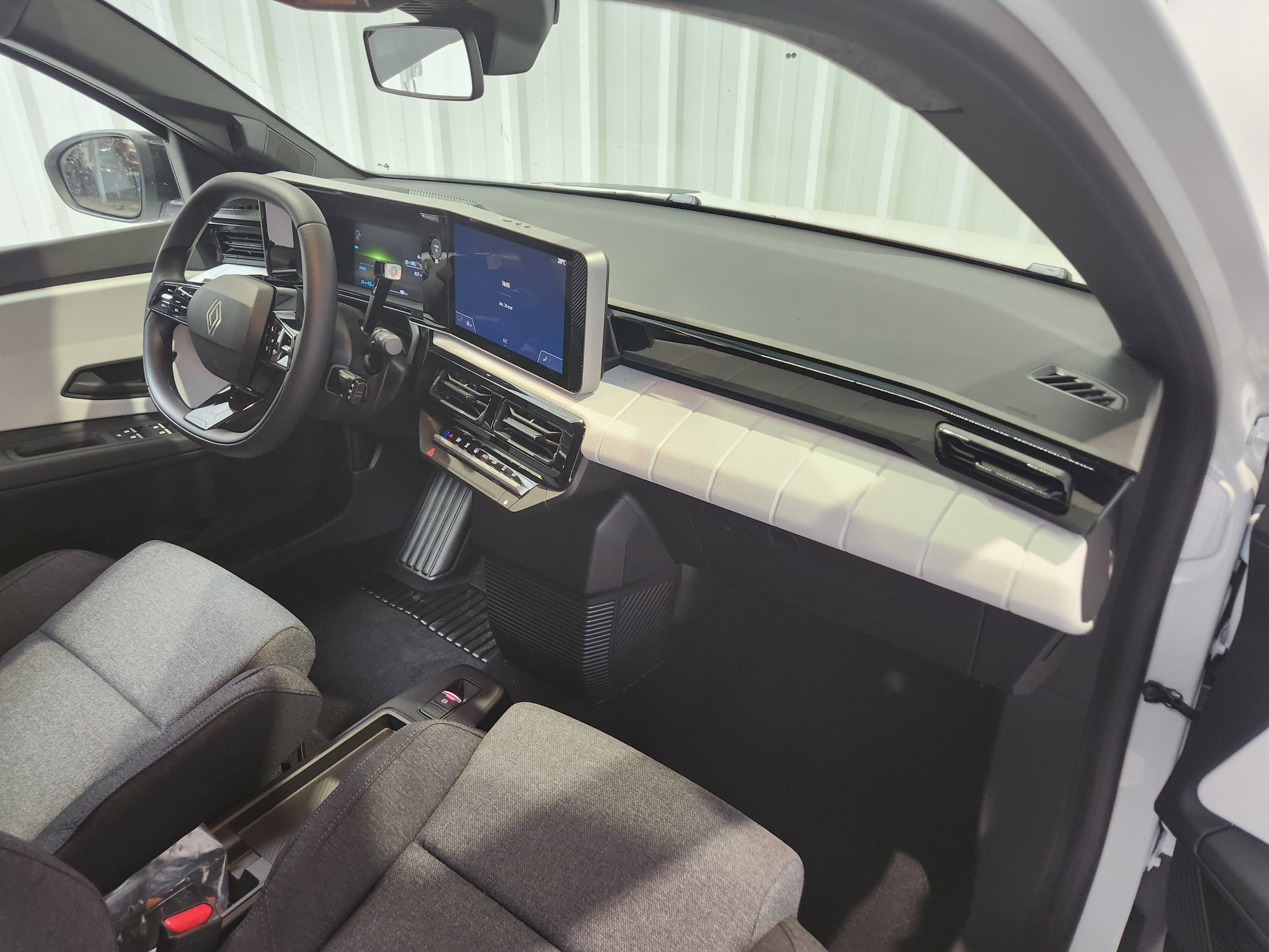 Vente en ligne Renault R5 E-Tech  120 ch autonomie urbaine au prix de 27 690 €