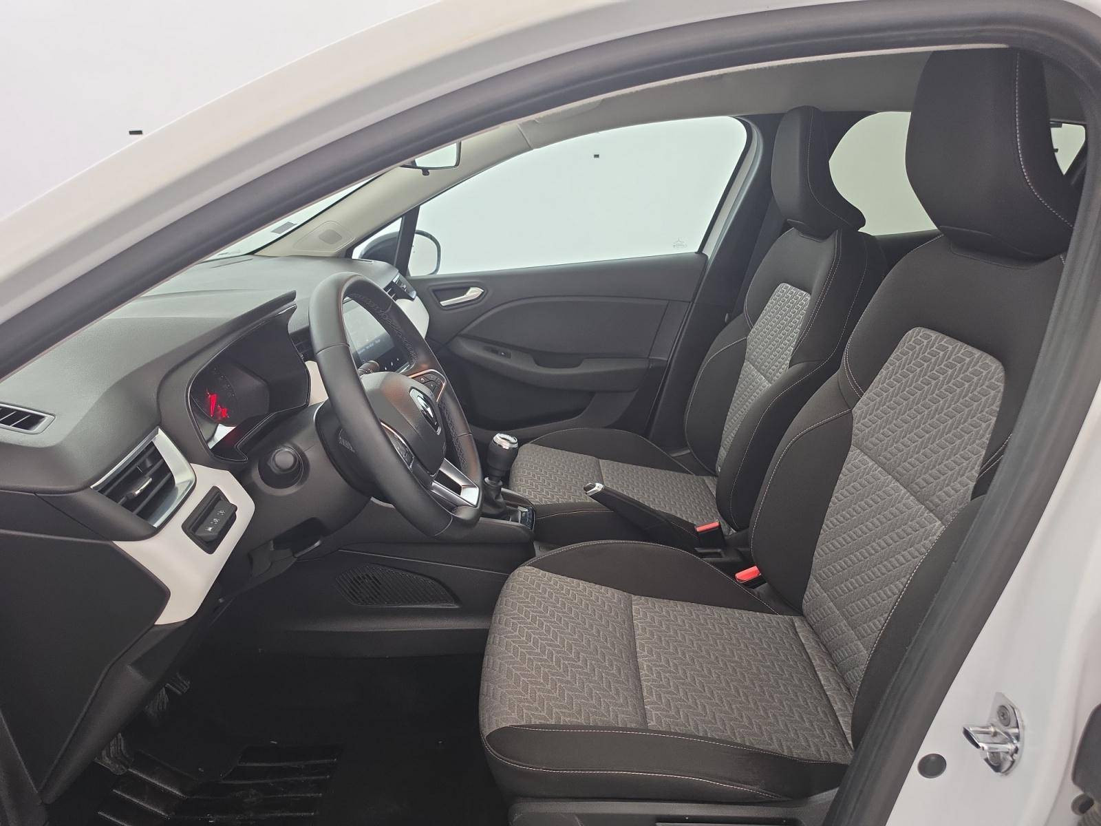 Vente en ligne Renault Clio 5 Clio TCe 90 au prix de 13 750 €