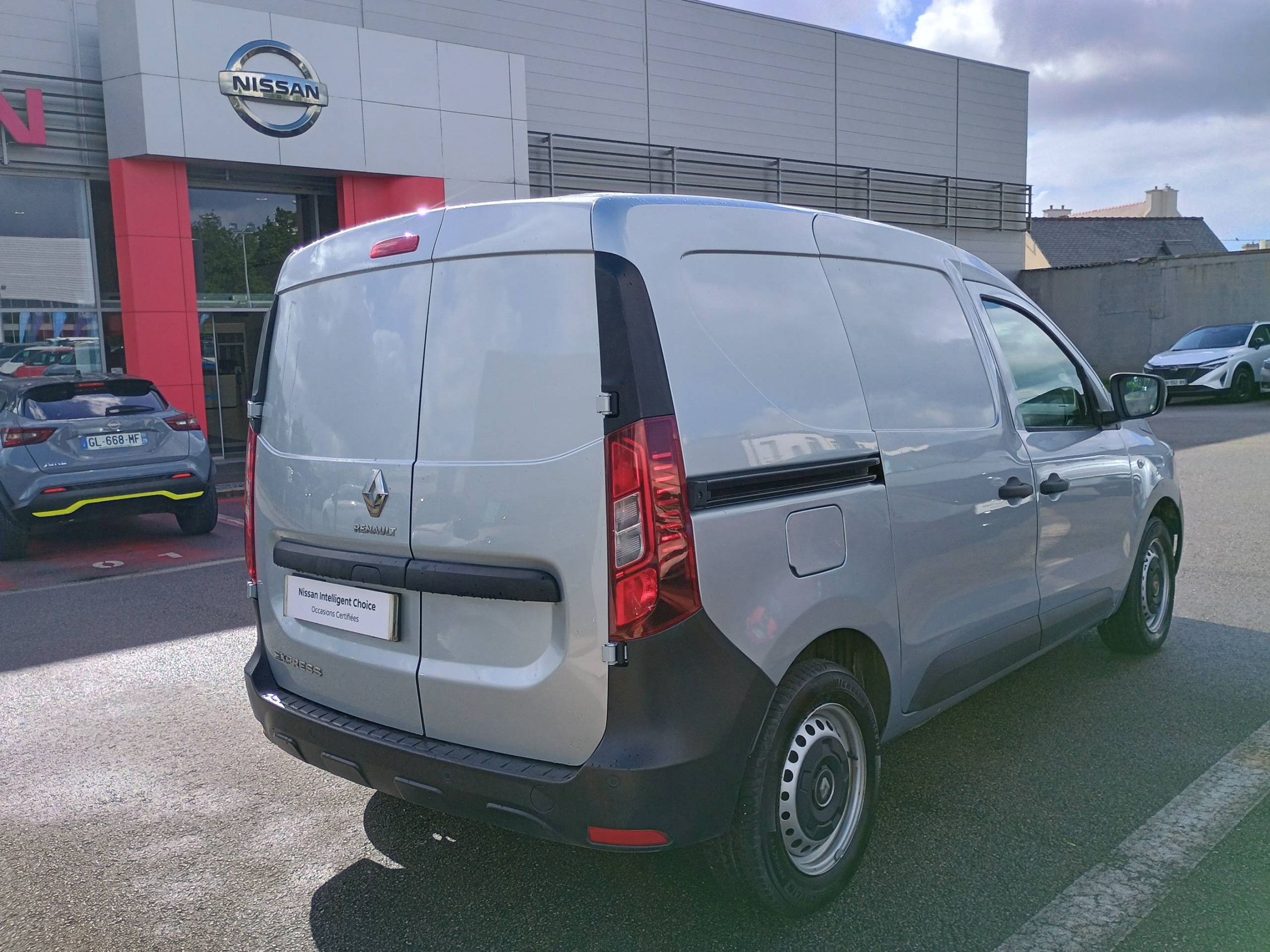 Vente en ligne Renault Express Van  TCE 100 au prix de 11 900 €