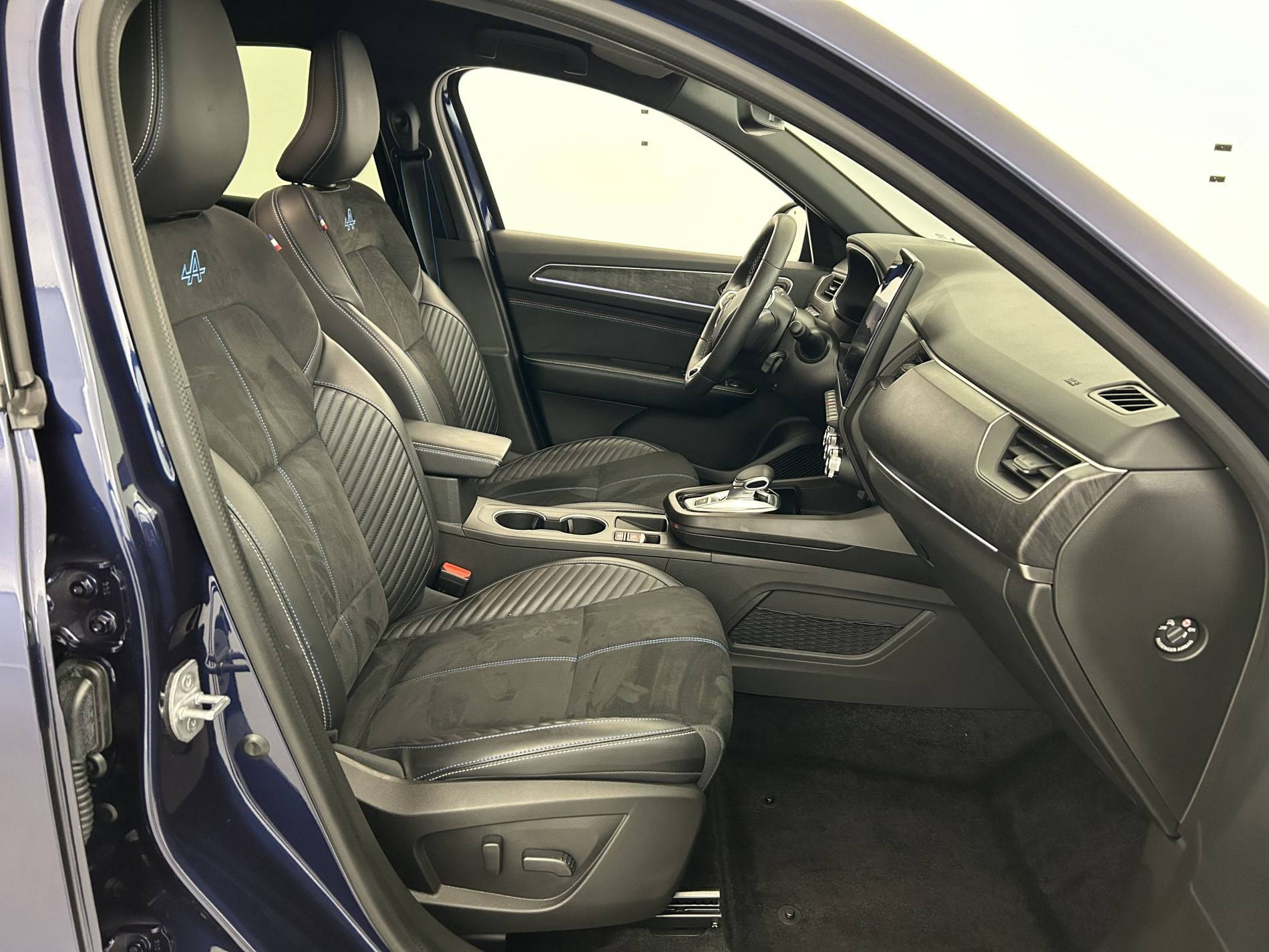 Vente en ligne Renault Arkana  E-Tech 145 - 23 au prix de 26 590 €